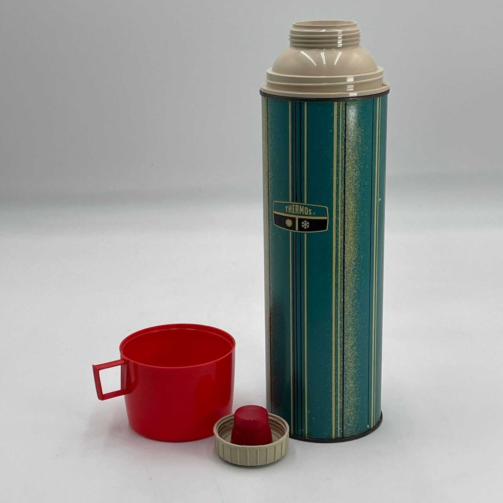 1969 Metal Thermos Pint Size Blue Stripe #2233 King Seeley