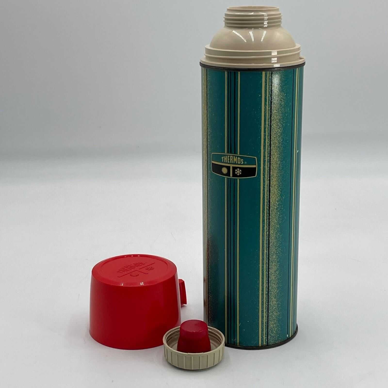 1969 Metal Thermos Pint Size Blue Stripe #2233 King Seeley