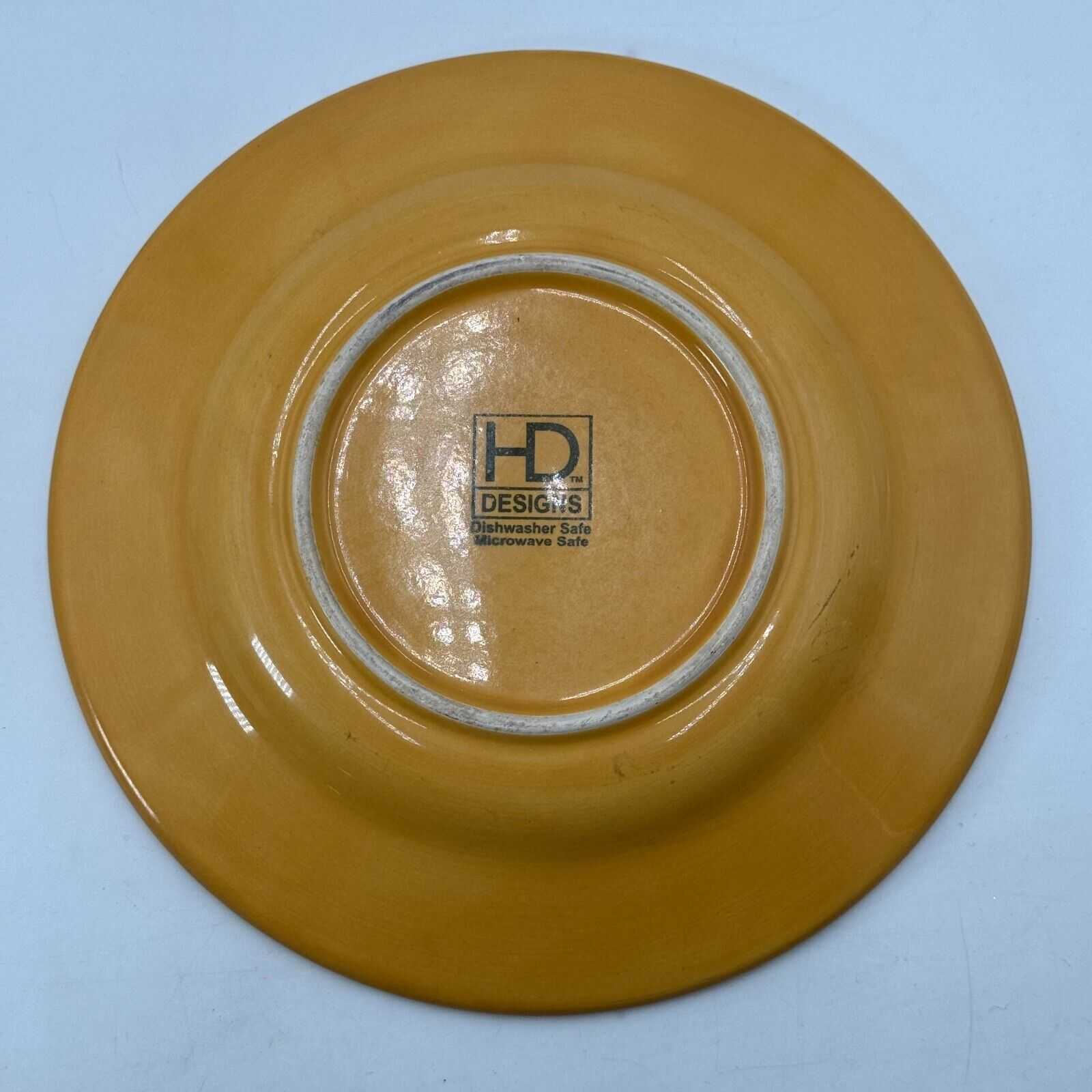 5 pc Set HD Designs Yellow Dinnerware 2 8.5in Salad & 3 11in Dinner Plates