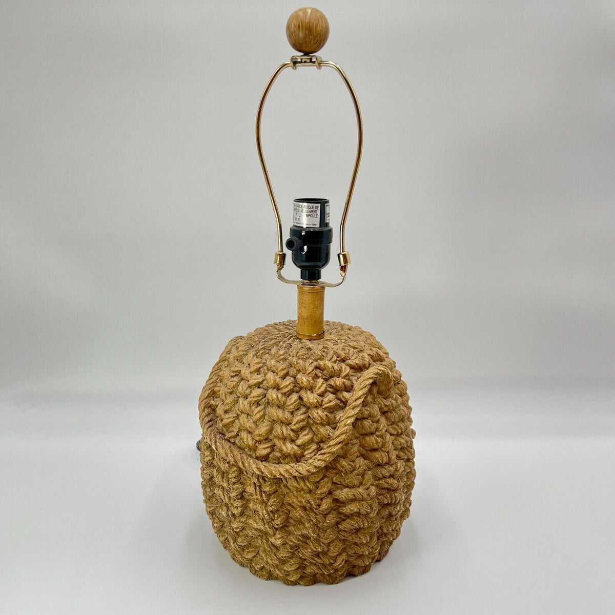 Vintage Carved Wood Rope Knot Design Plug in 19” Table Lamp Tested Work No Shade