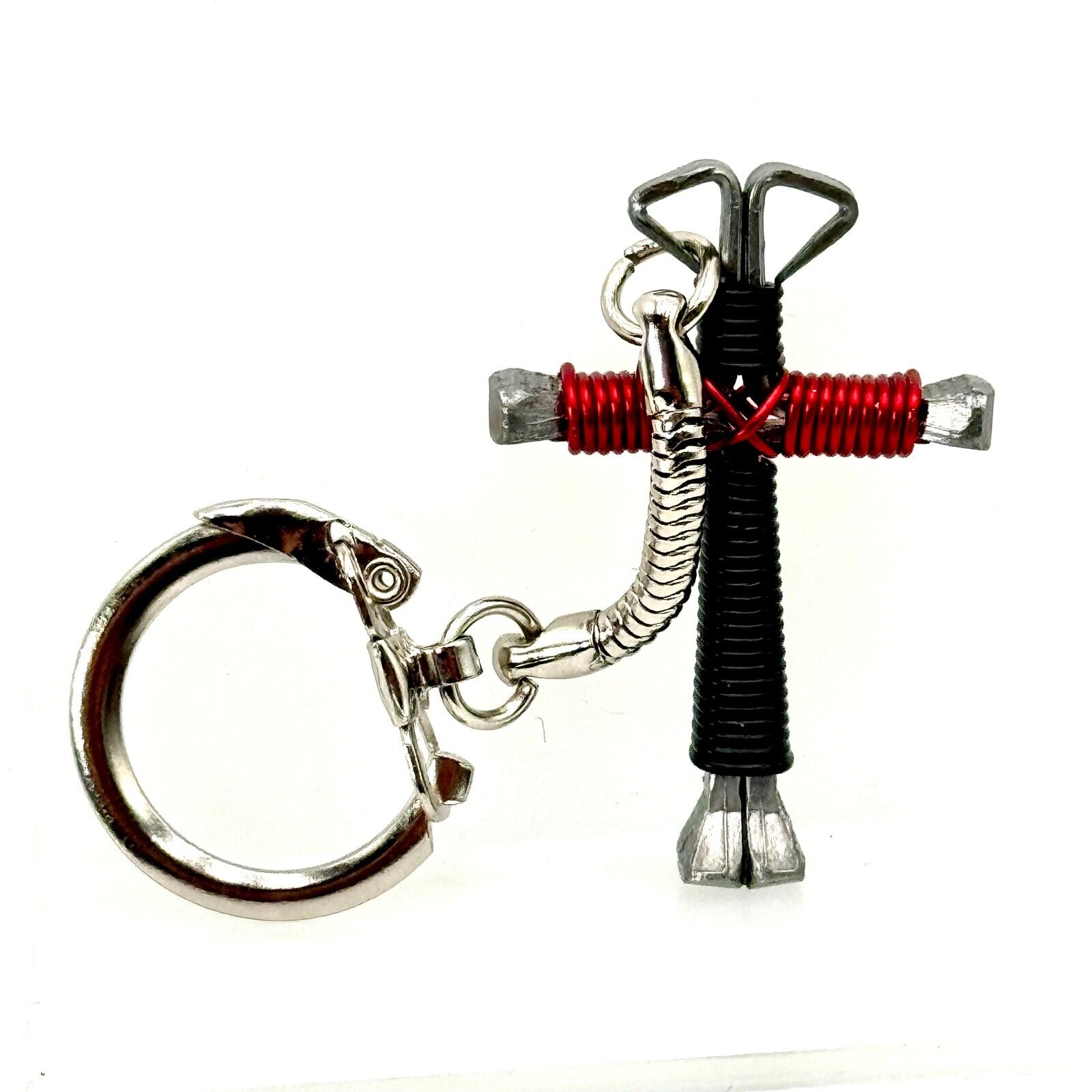 Disciple’s Cross Hand Crafted Metal USA Christian Art Red Black Keychain NWT