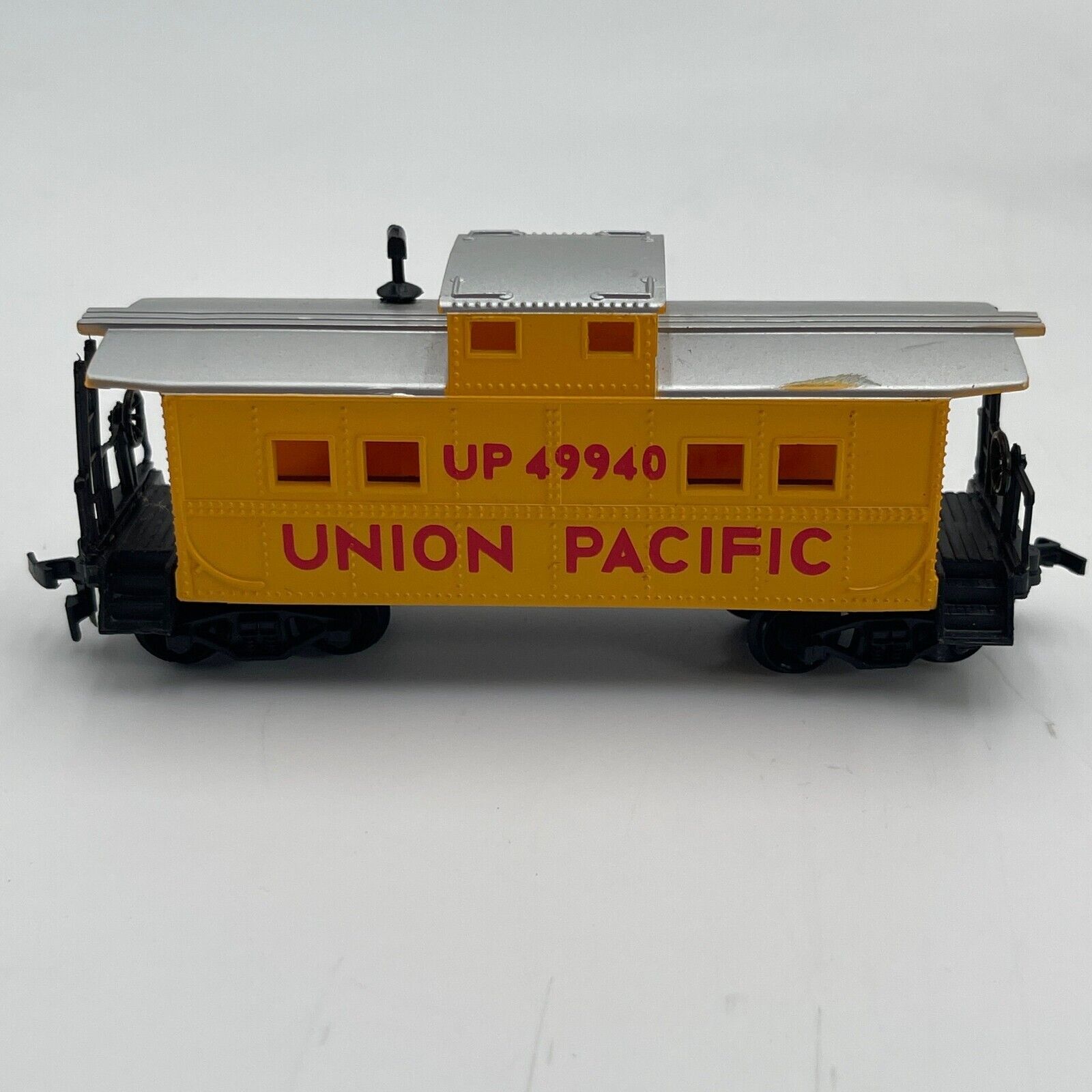 Life-Line Rail Chief Union Pacific Train Locomotive Set