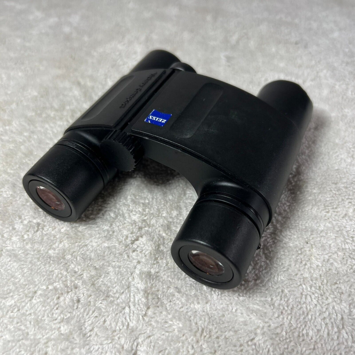 Carl Zeiss Victory Compact Binoculars 10x25B T* Made in Hungary