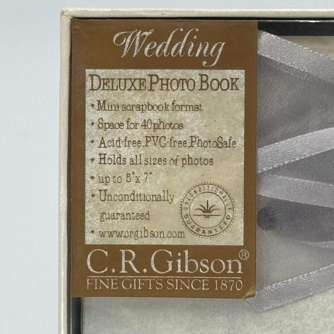 NIB C. R. GIBSON  DELUXE PHOTO BOOK HOLDS 40 PHOTOS PERFECT MINI SCRAPBOOK