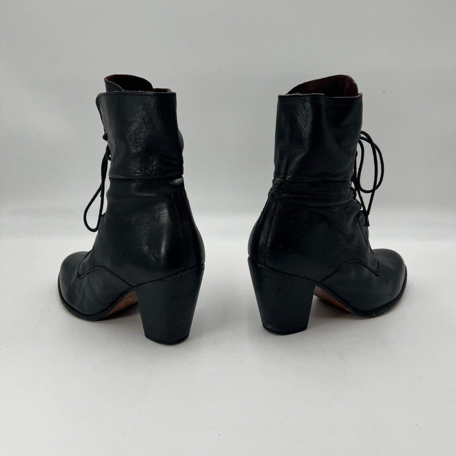 Zigi Soho Coraline Black Leather Lace Up Ankle Boots 3 inch Heel Womens Size 8M