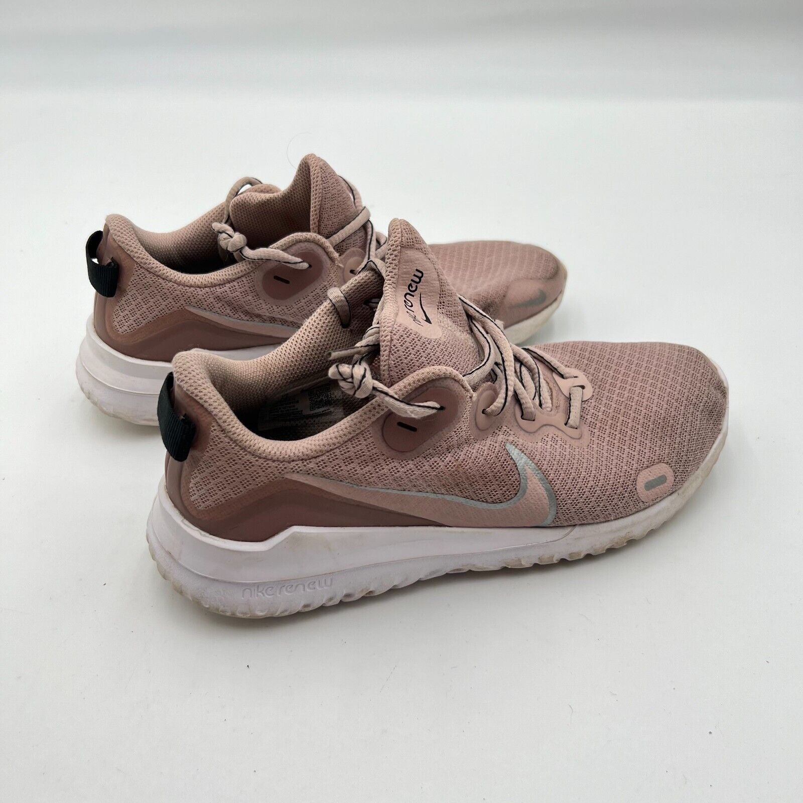 Nike Renew Ride Womens Pink Mesh Running Shoes Active Workout Gym Size 7.5