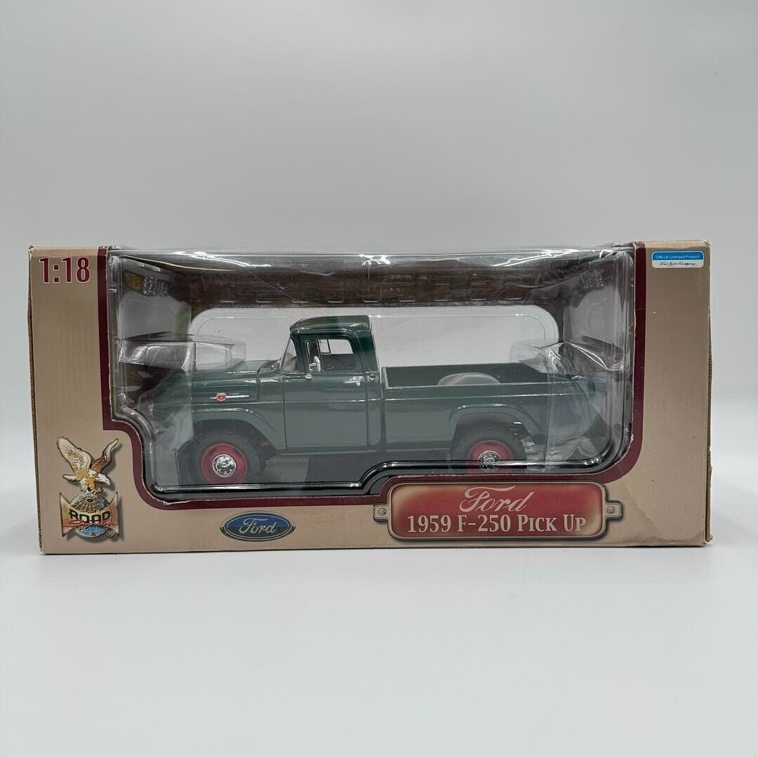 ROAD SIGNATURE  Green 1959 FORD F-250 Pick Up Truck Die Cast 1/18 Scale