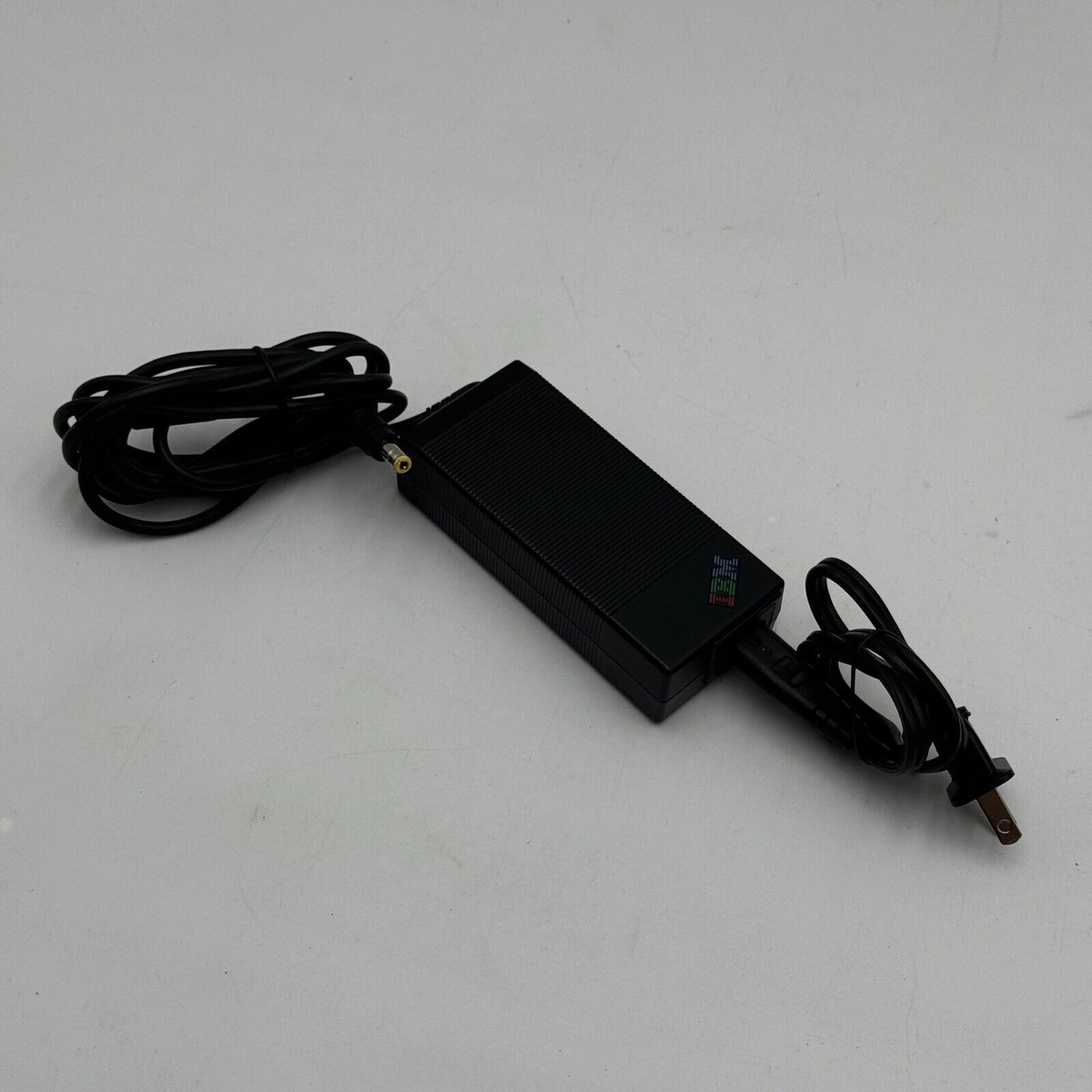 IBM AC Adapter 16 Volt  D33030 Power Supply Cord For IBM Computer Laptop VGC