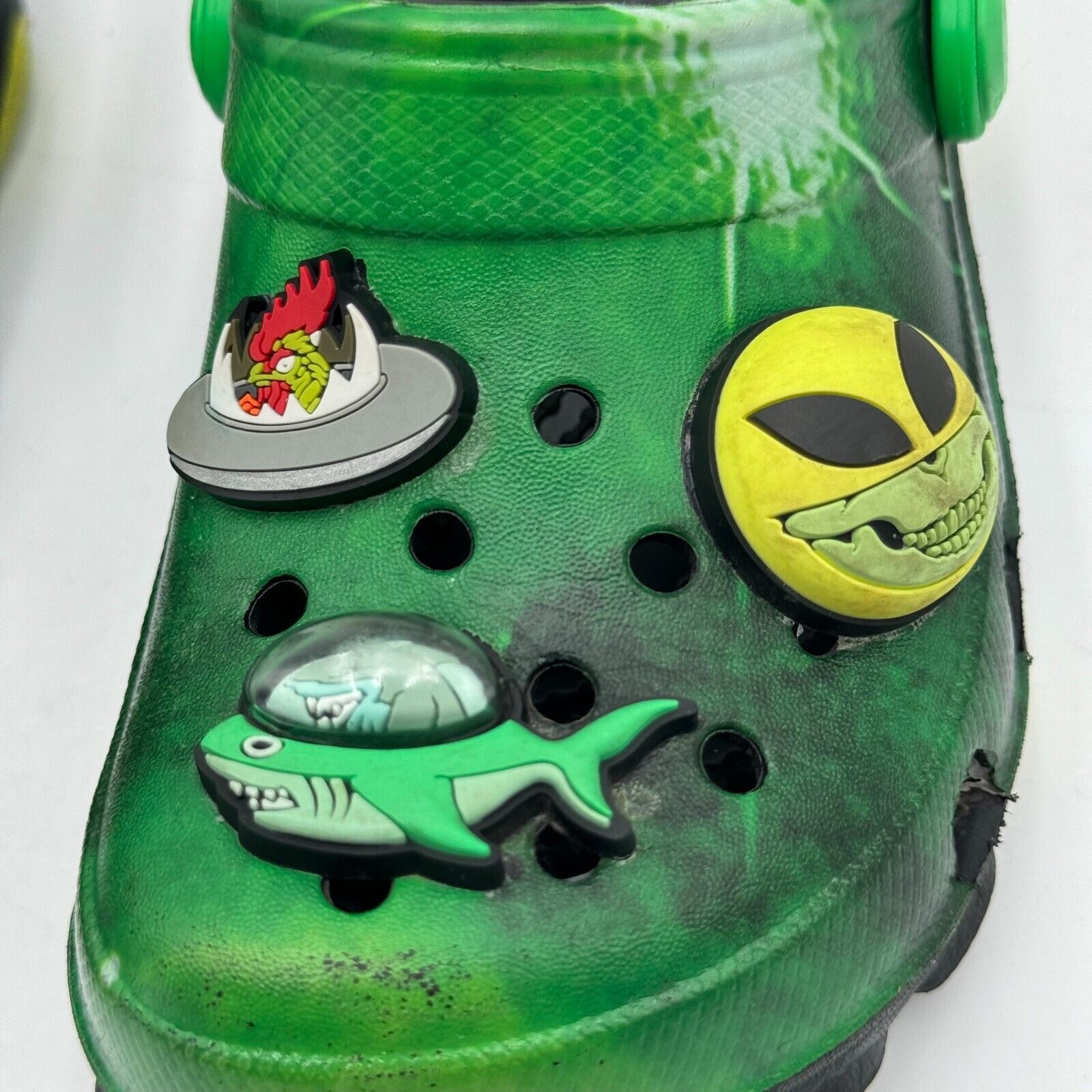 CROCS X Ron English Area 54 All Terrain Glow Green Alien UFO Rare Toddler Size 9