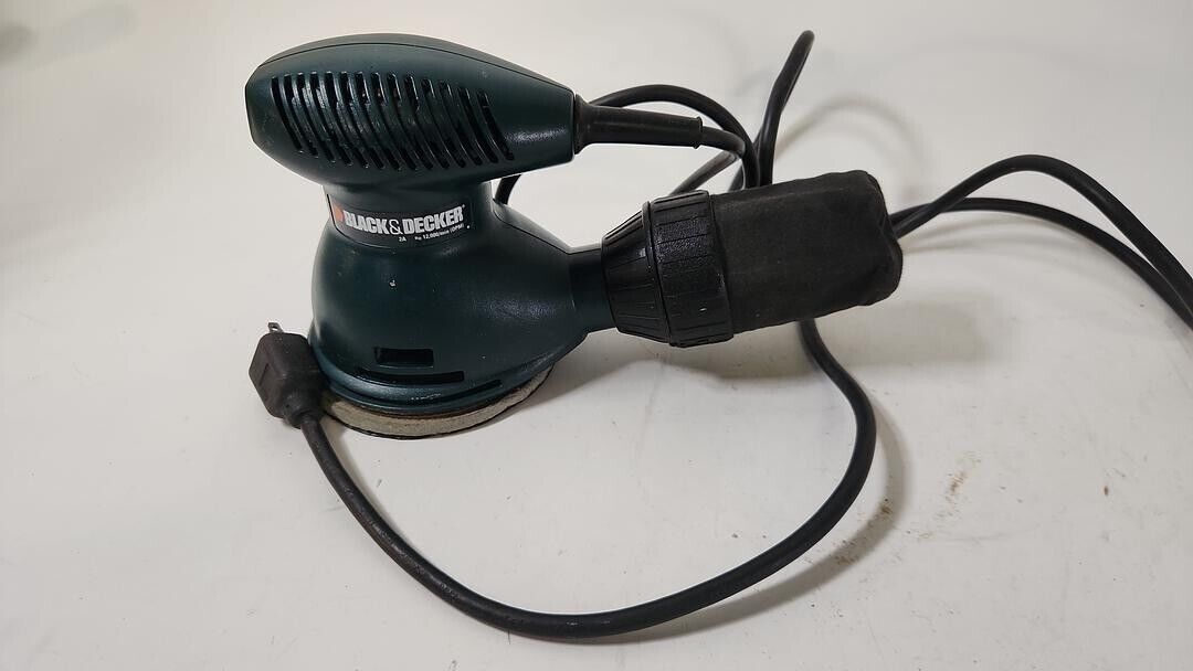 Black & Decker Orbital Sander Number R0100 Type 2 120 Volt Corded Untested