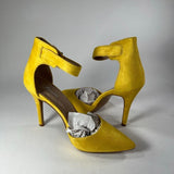Forever Short Fuzz Textured Mustard Yellow 4" Heels Pointed Toe w/ Strap Sz 8.5
