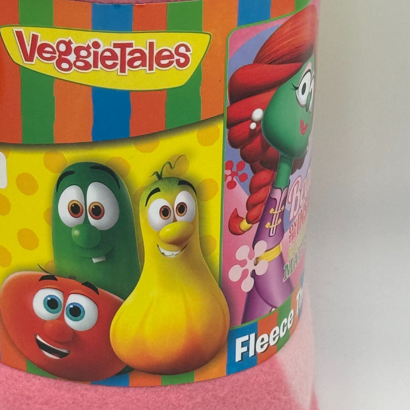 Pair of 2 Veggie Tales 46x60in Fleece Throw Soft Warm Polyester Beauty New