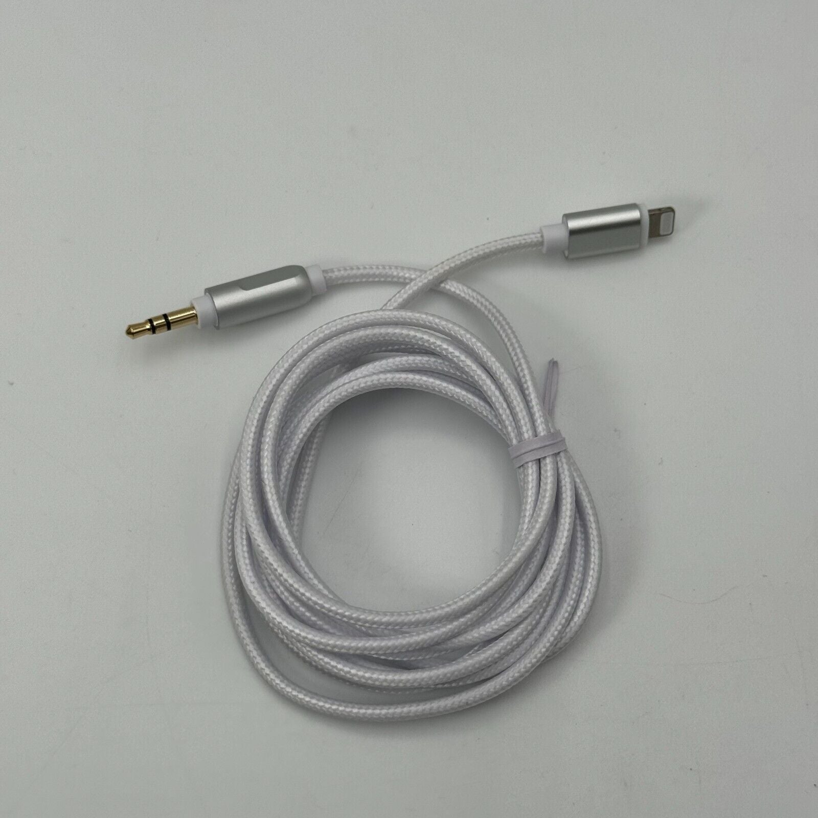 3.5mm to 8Pin 6ft. Aux. Audio White Nylon Braided  Cable For iPhone iPad iPod