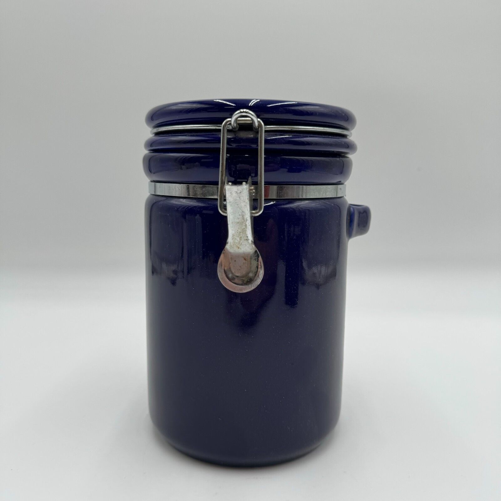 Set of 2 Kitchen Storage Canisters Blue Ceramic Metal Clasp 8” & 6” by 5”