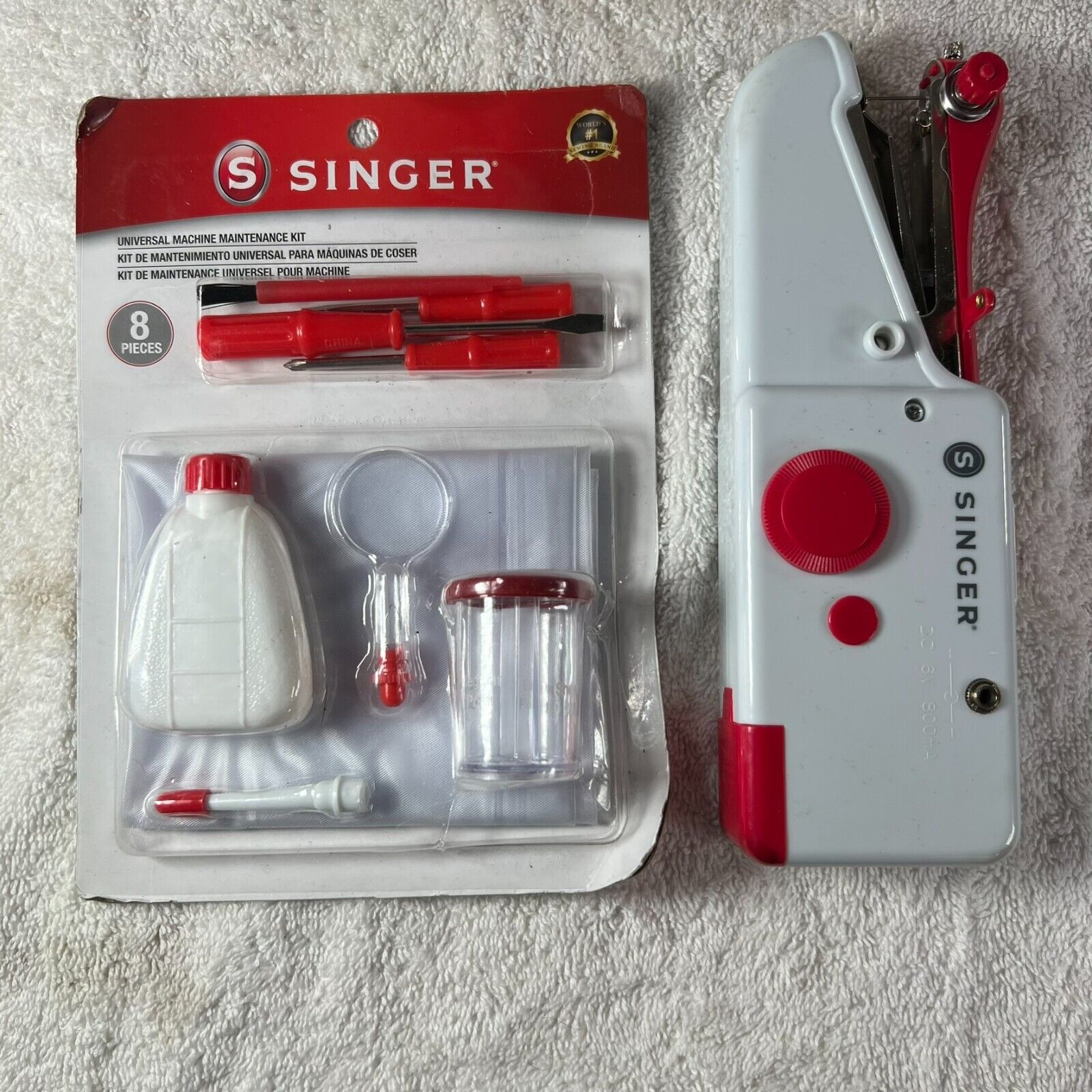 Singer Stitch Sew Quick Handheld Cordless Mending Sewing Machine w/ Accessories