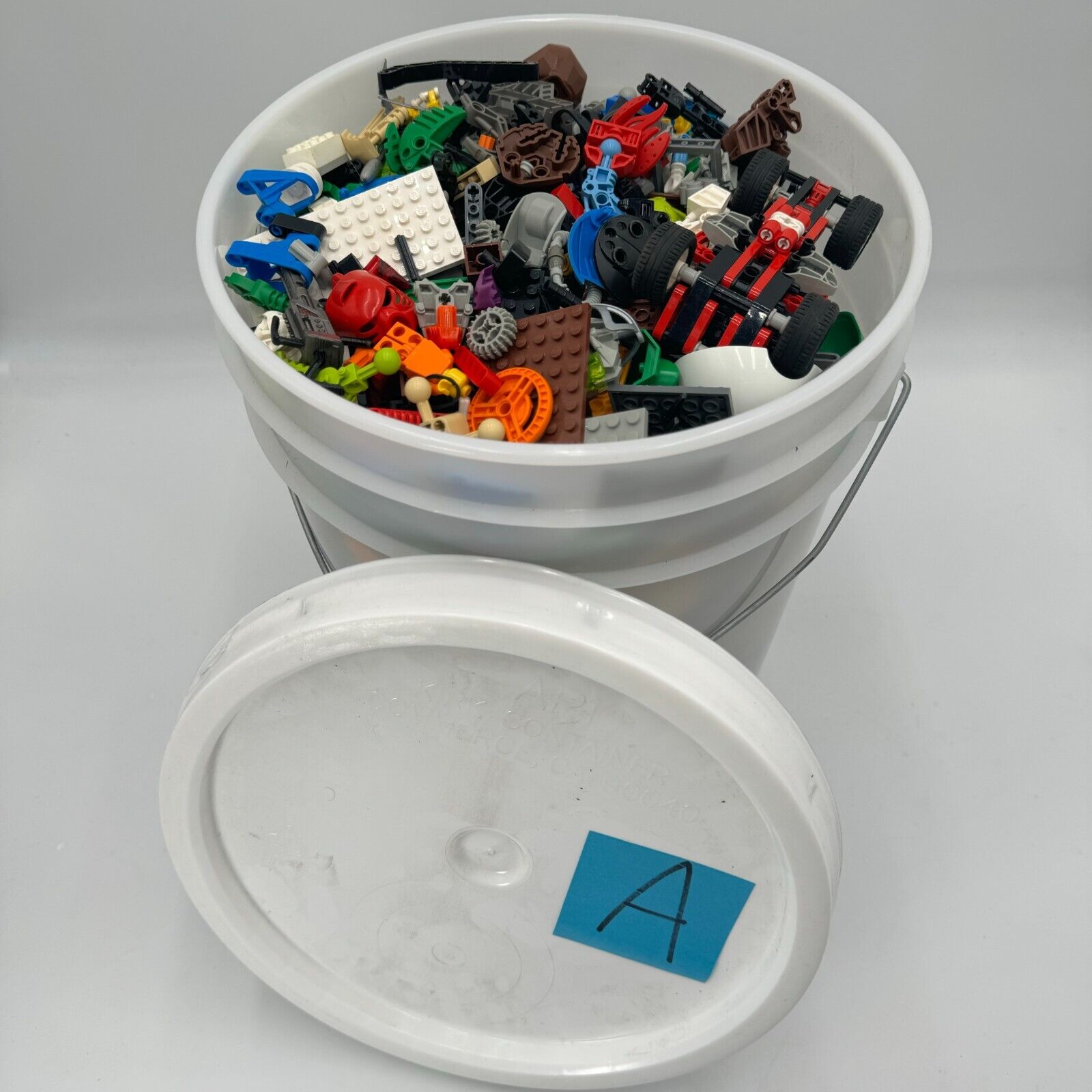 14 Pounds 5gal Bulk Legos Building Bricks Assorted Parts Colors Figures Vehicles