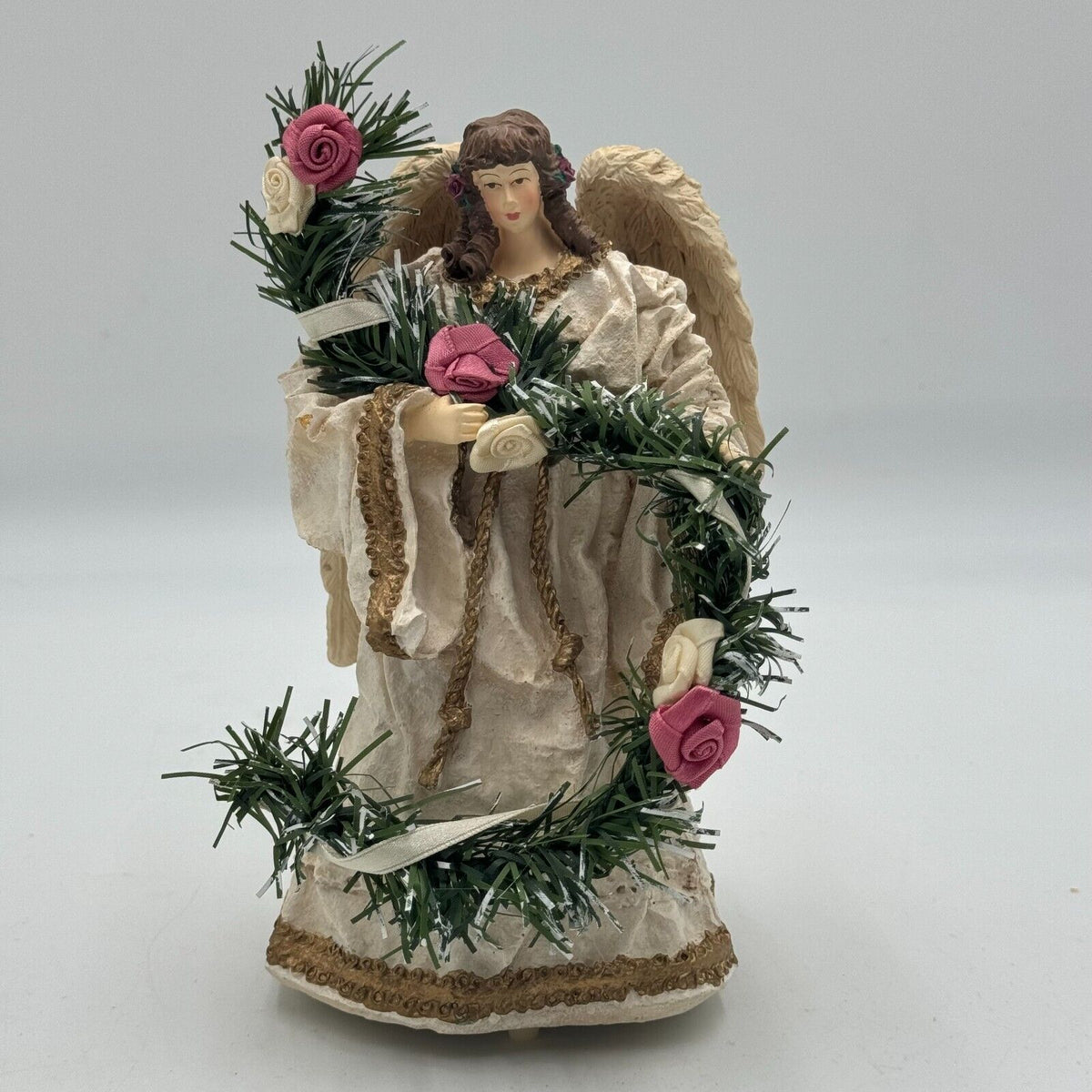 House of Lloyd  Intricate & Elegant Angel Musical Christmas Figurine WORKING