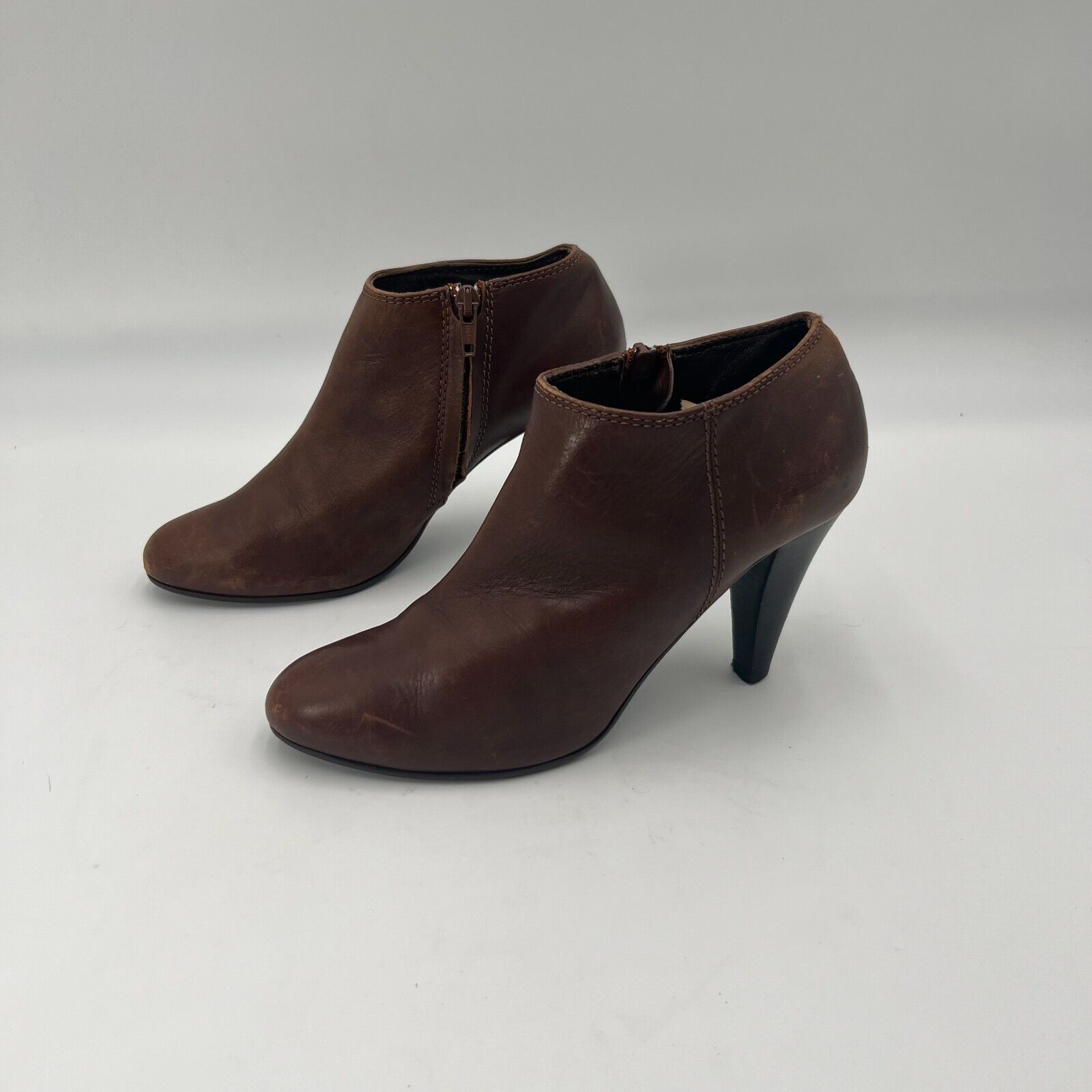 J. Crew Kingston Ankle Boot Chocolate Brown Italian Leather 3 inch Heel Size 6.5