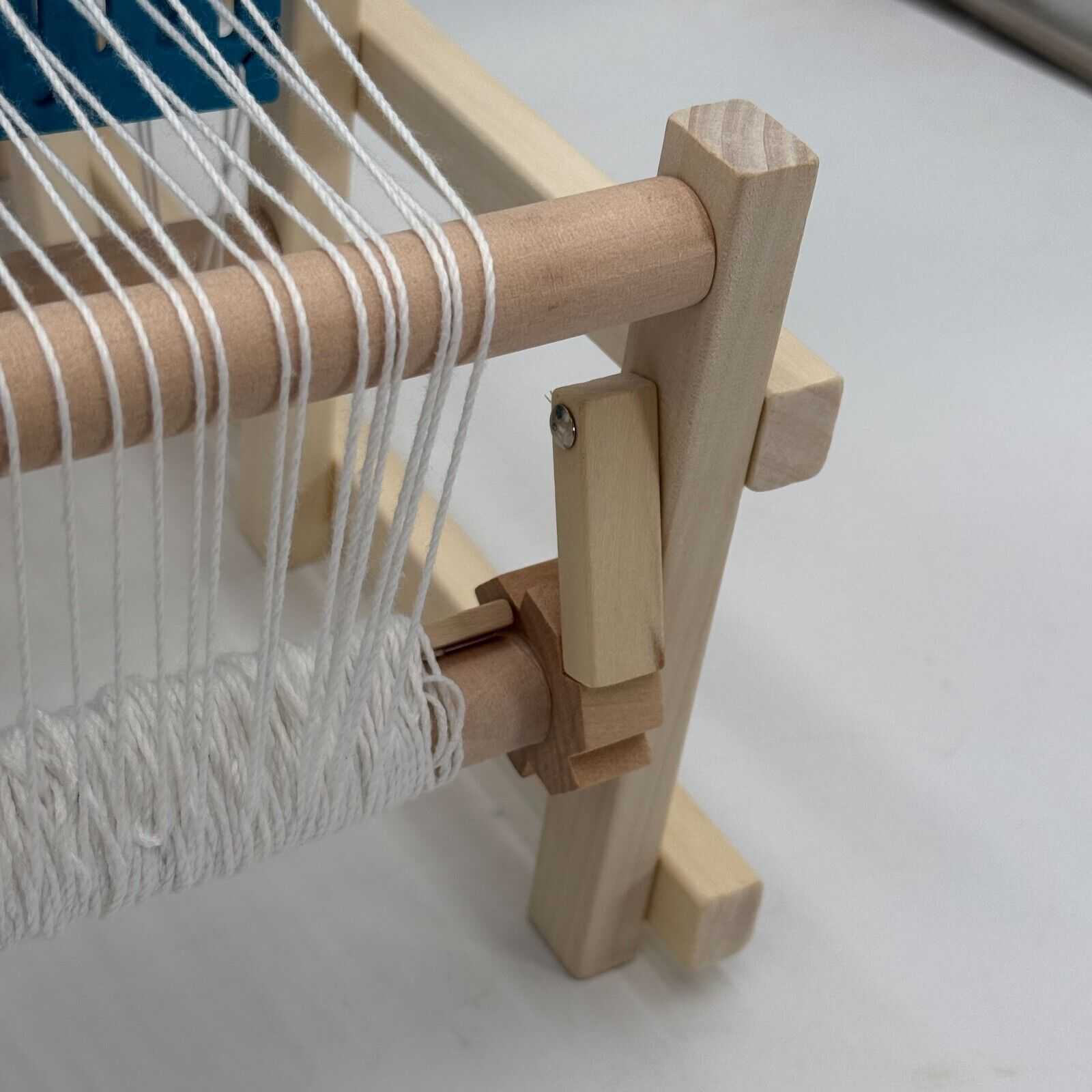 Wooden Multi-Craft Hand-Knitting Loom Weaving Machine 27 x 38.5 cm DIY