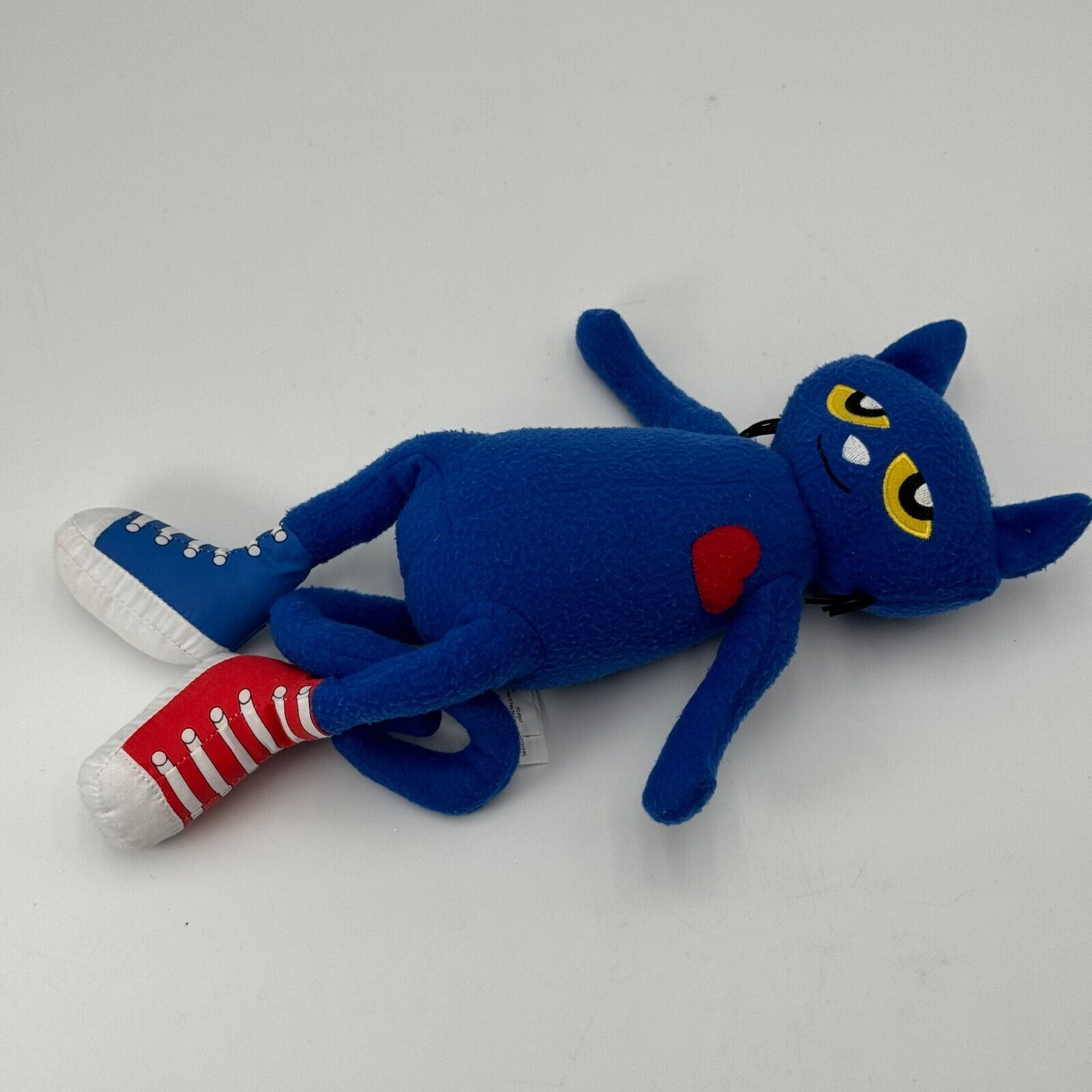 Pete the Cat 13" Plush Red Heart Shoe Curly Tail Blue Cat James Dean Merrymakers