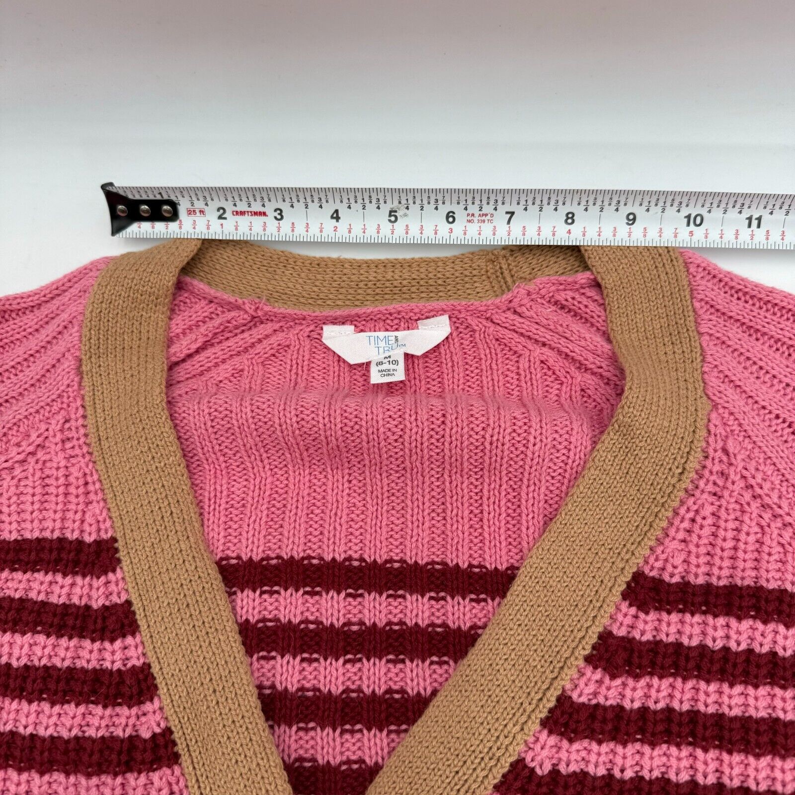 Time and Tru 3 Button V-neck Knit Sweater Pockets Beige Pink Womens Size M 8-10