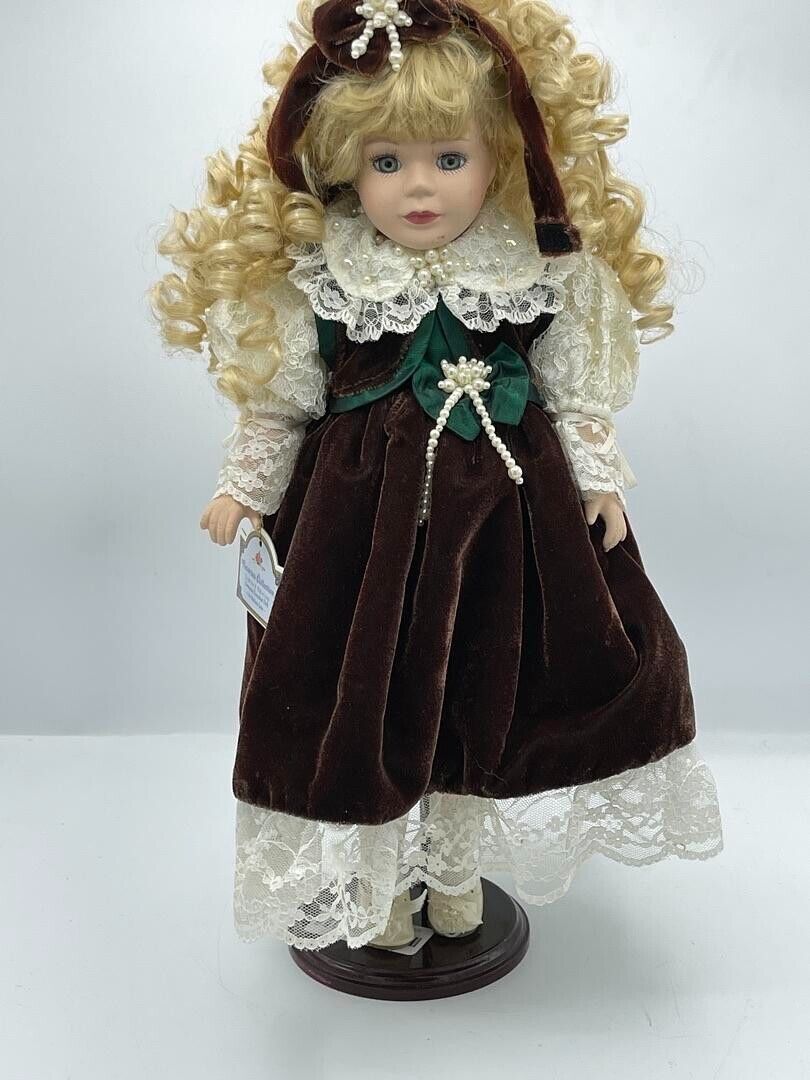 Victorian Rose Collection 17" MELISSA JANE Porcelain Doll Elegant Orig 1997 NEW