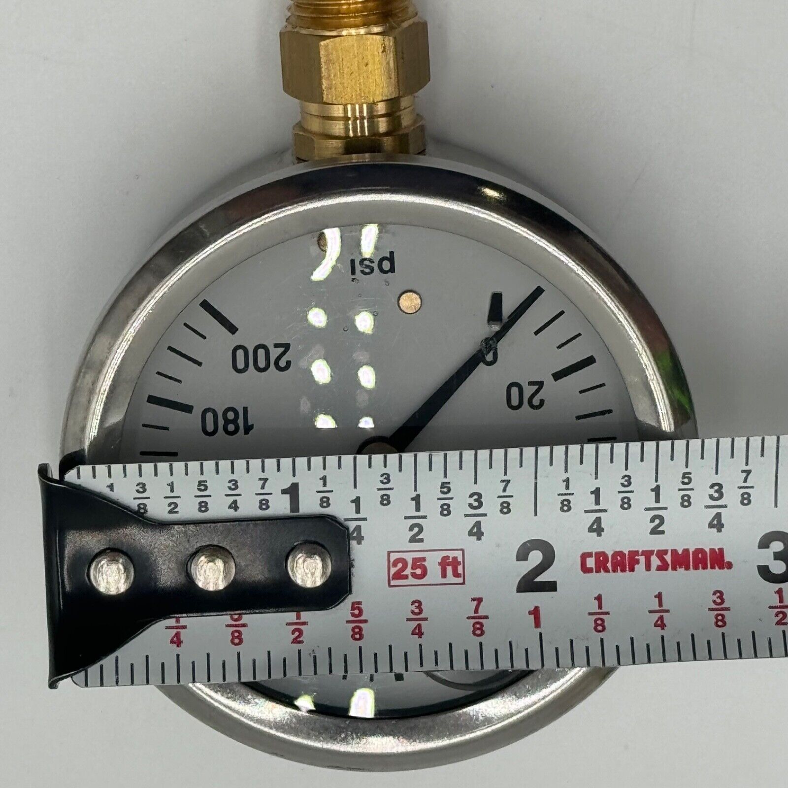Dynamic Fluid Components Pressure Gauge CF1P-015A 0-200psi 1/4” NPT Bottom Mount
