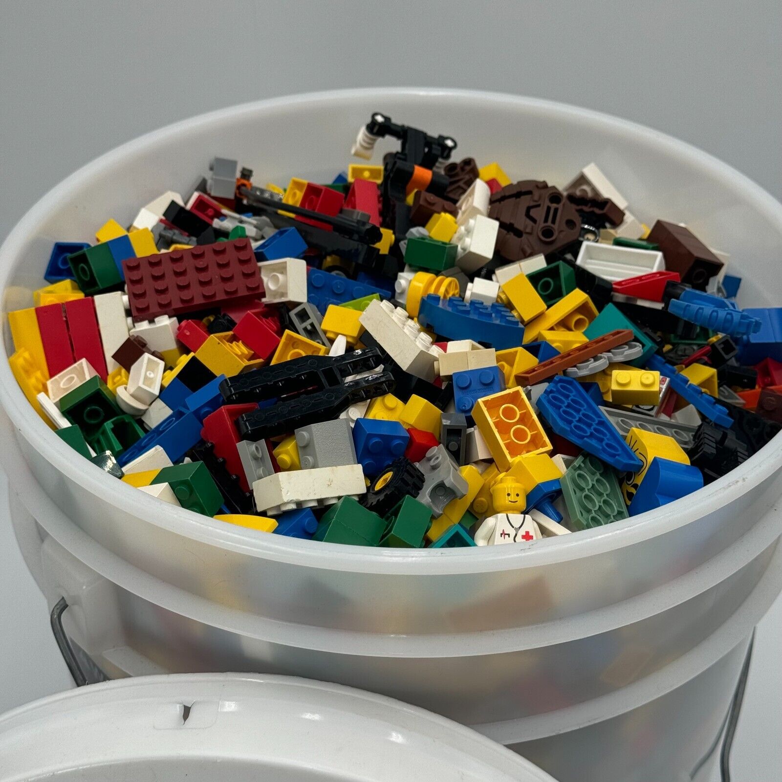 14 Pounds 5gal Bulk Legos Building Bricks Assorted Parts Colors Figures Vehicles