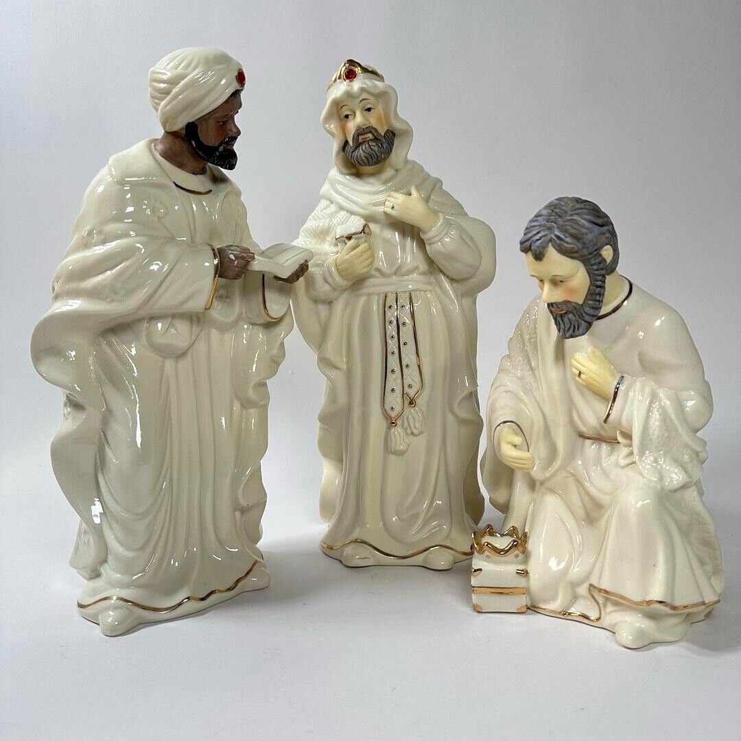 Vintage Porcelain 3 Kings Statues from Nativity Scene