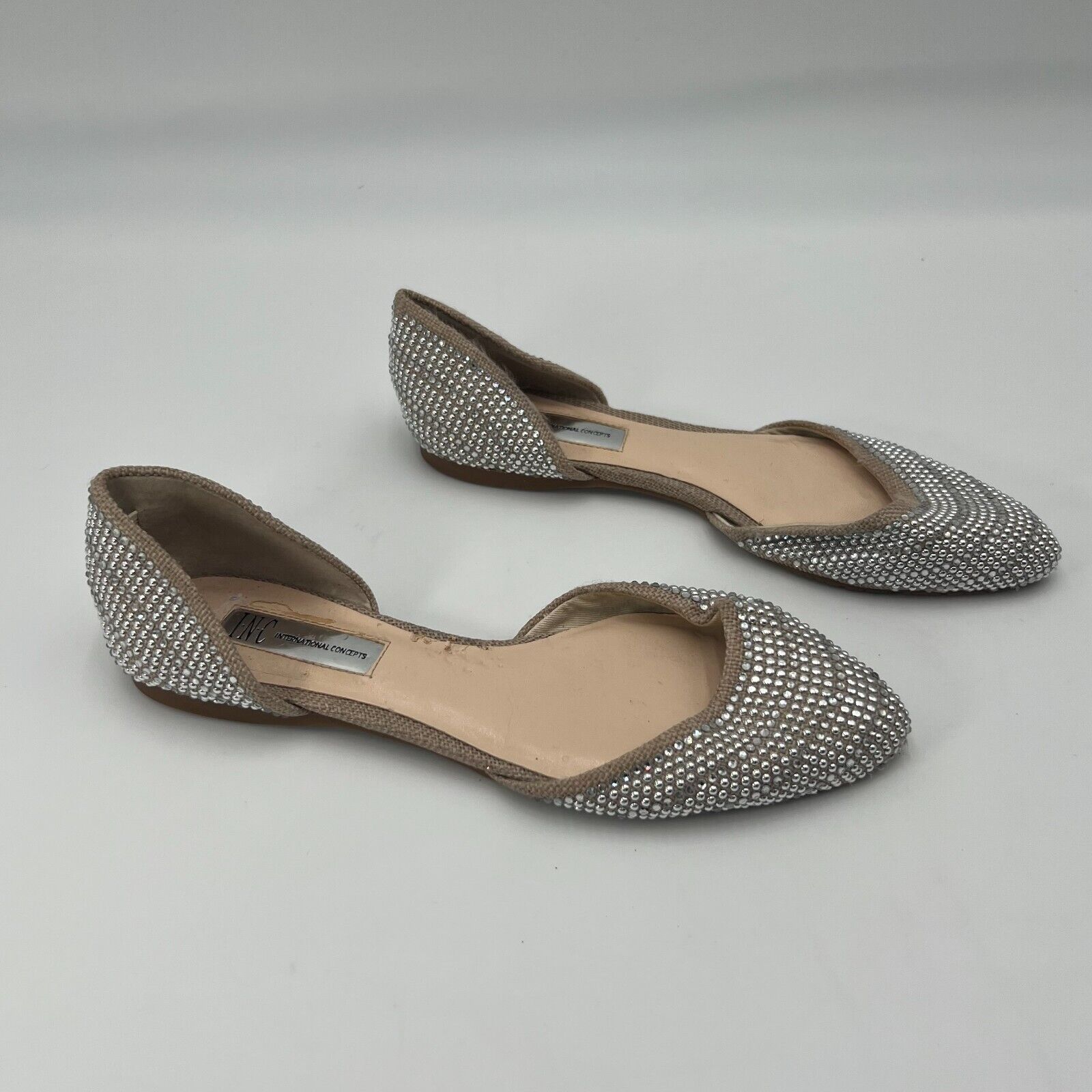 INC International Concepts Pointed Toe Flats Sparkle Silver Rinestone Size 6 Wom