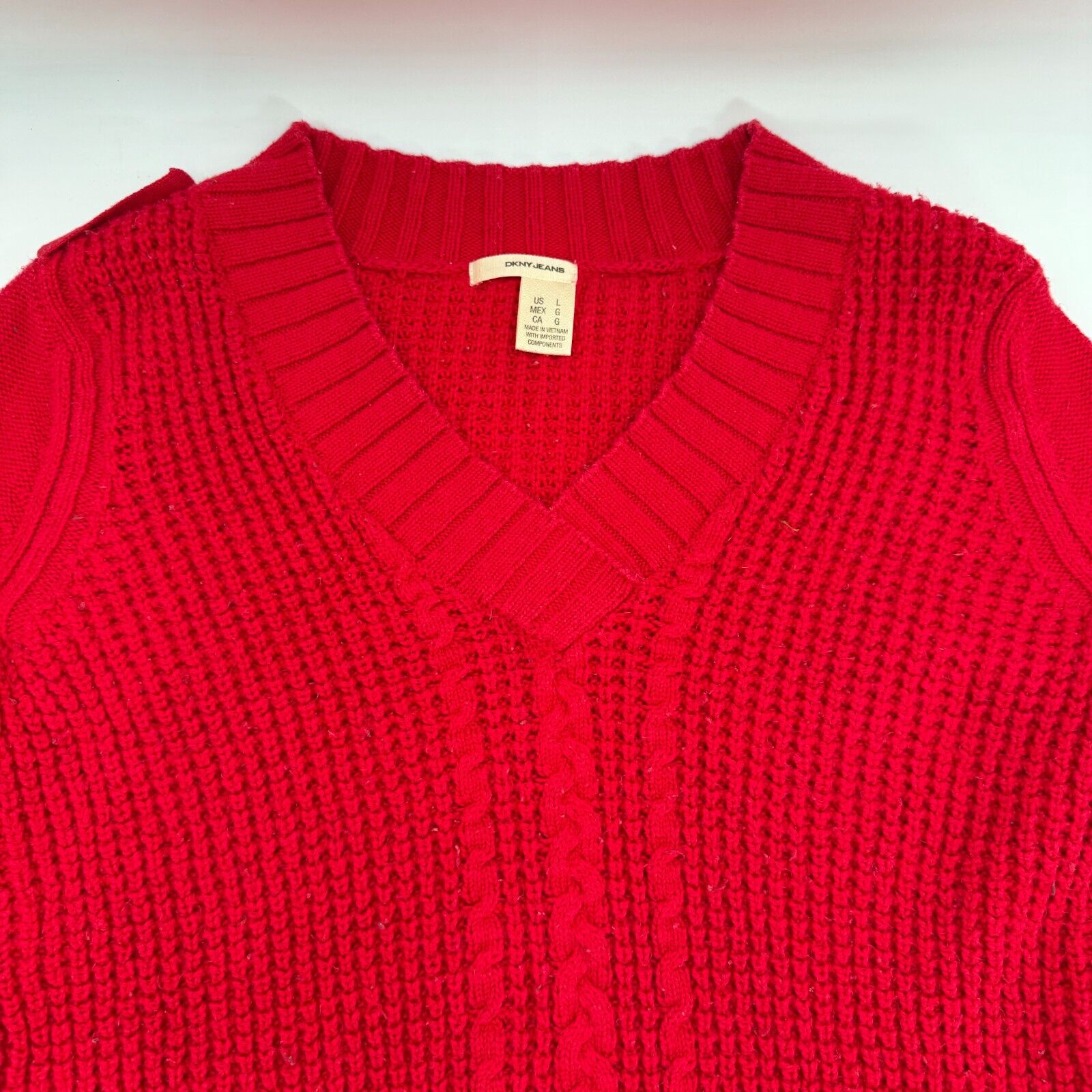 DKNY Sweater Red Pullover V-neck Ribbed Edges Cord Knitted Women’s Size Large US