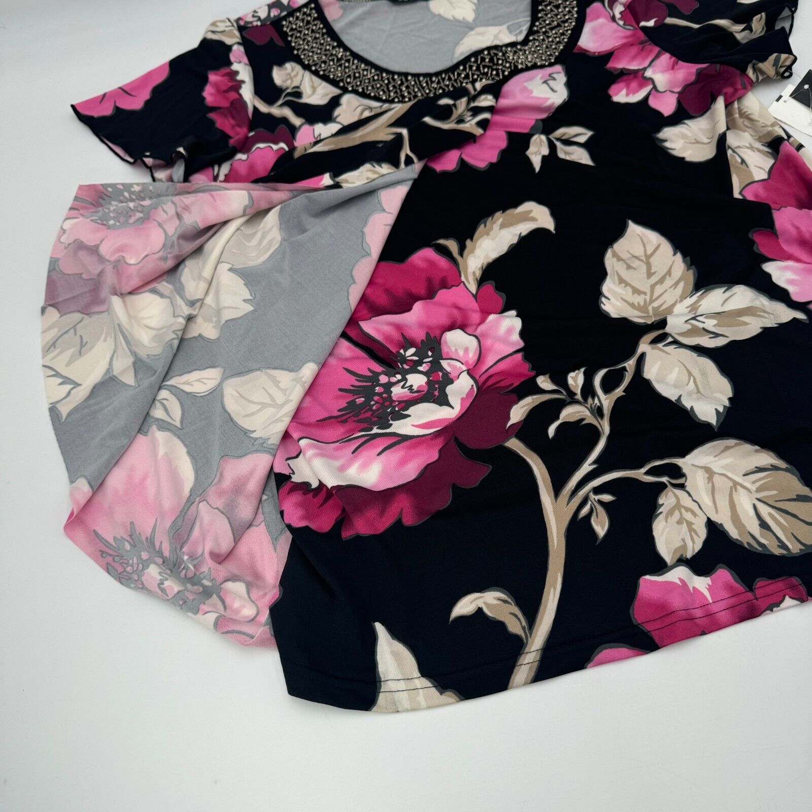 Zac & Rachel Flutter Sleeve Beaded Neck Black Pink Floral Womens Size L NWT