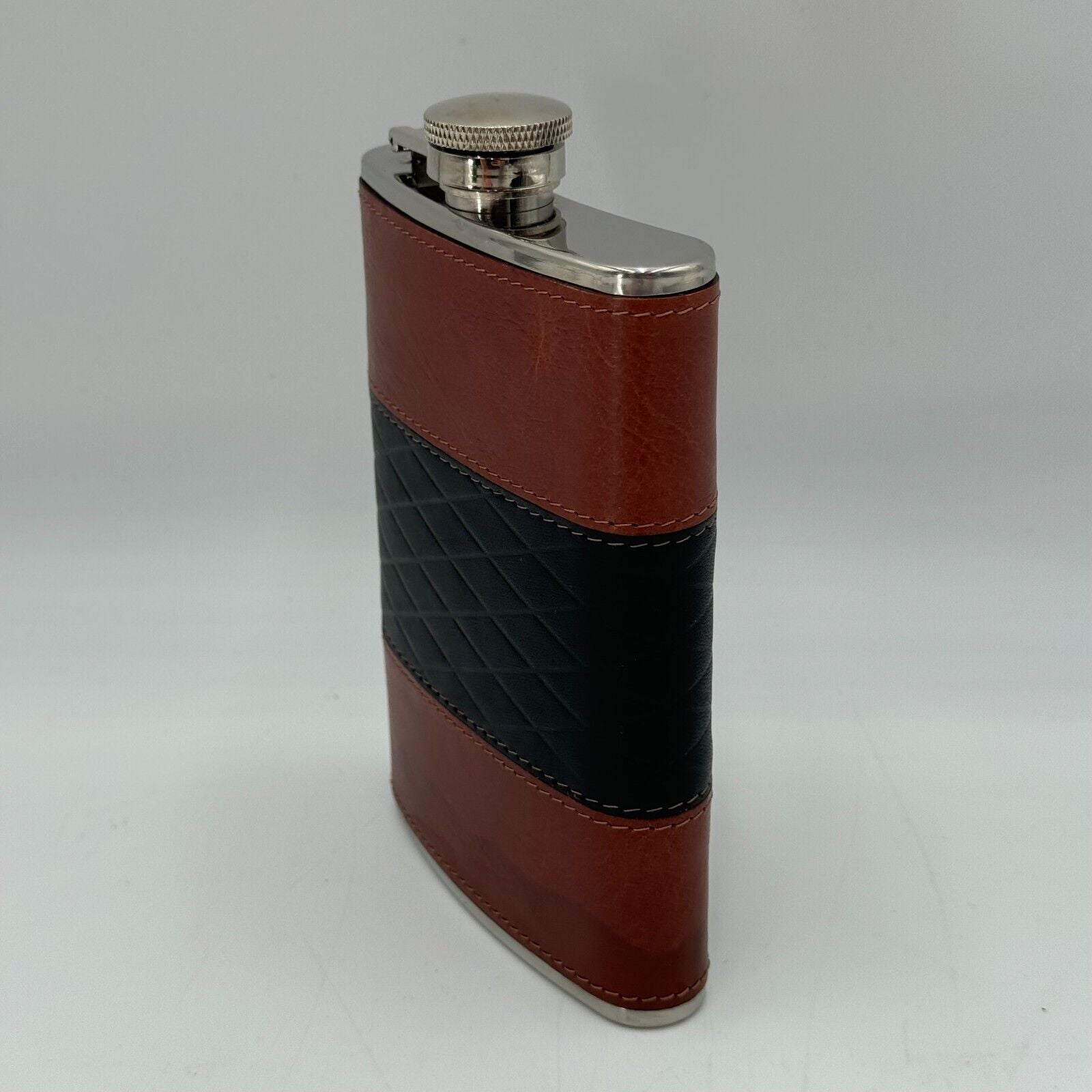 8oz Stainless Steel Flask Genuine Leather Gripper Elastic W/ Metal Screw On Lid