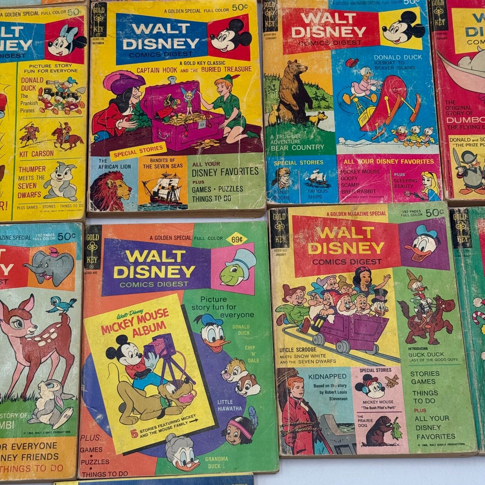 Lot of 34 Vintage Walt Disney Comics Digest Books Collection - US CLASSIC COMICS