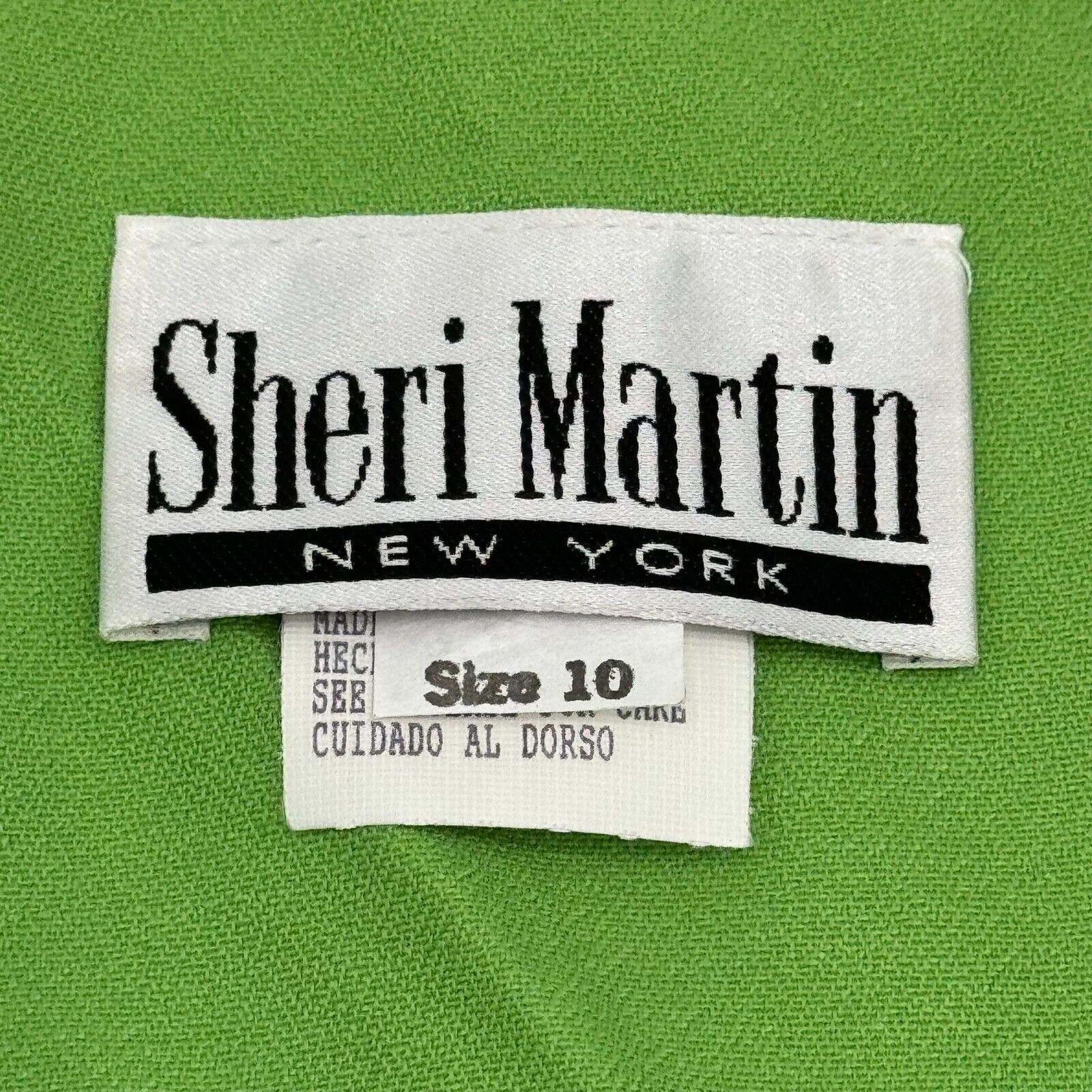 Sheri Martin Shoulder Pad Long Sleeve Zip Crop Top Jacket Womens Size 10 US NWT