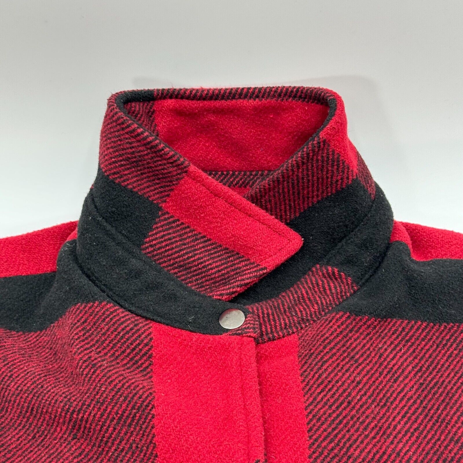 BB Dakota Shacket Plaid Red Black Flannel Button Up Wool Coat Pockets Size Large