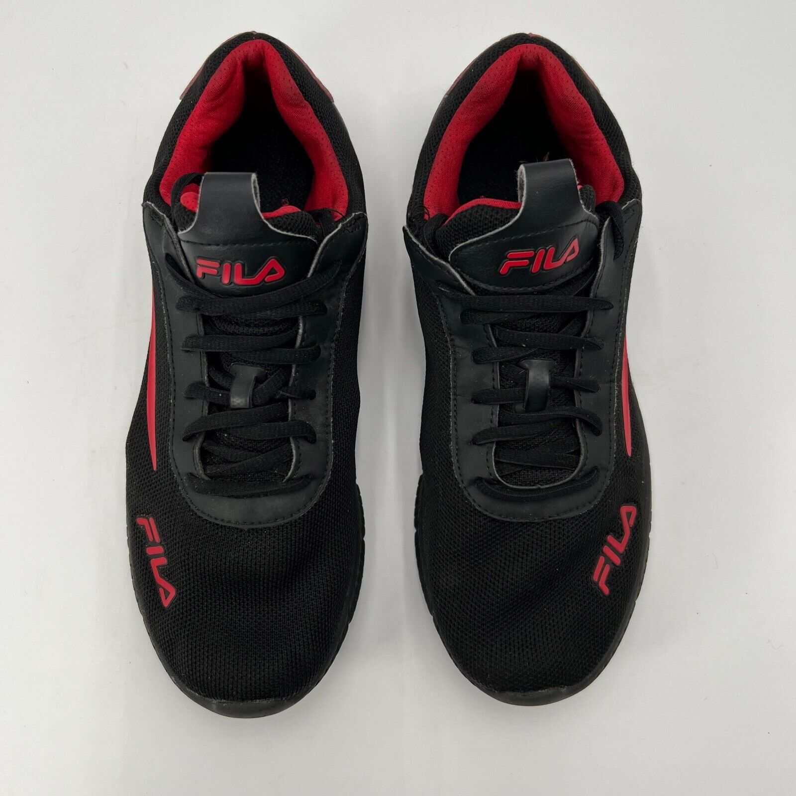Fila Rare Red Black Oxidation Sneakers Athletic Laced Running Shoe Mens Size 9