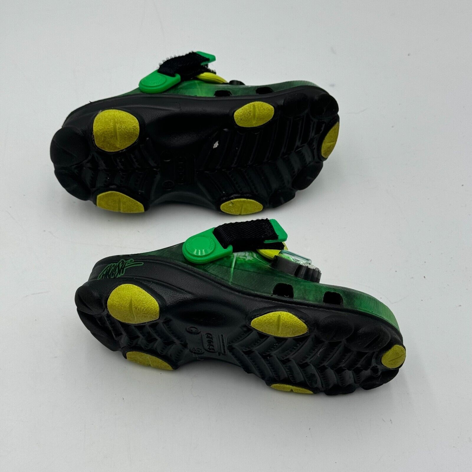 CROCS X Ron English Area 54 All Terrain Glow Green Alien UFO Rare Toddler Size 9