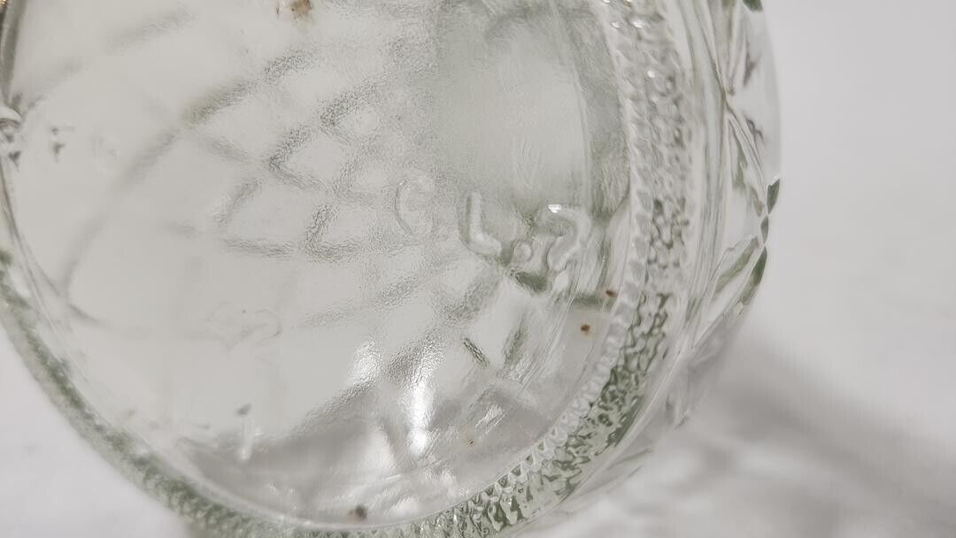 Vintage 9" Diamond Pattern Glass Vase