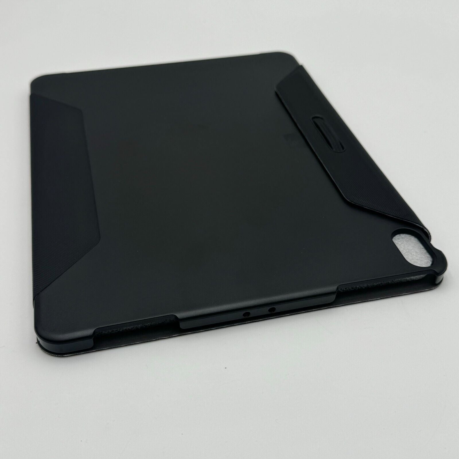 Case Logic iPad Pro 12.9” Snapview Case Generation 1 & 2 - New In Box