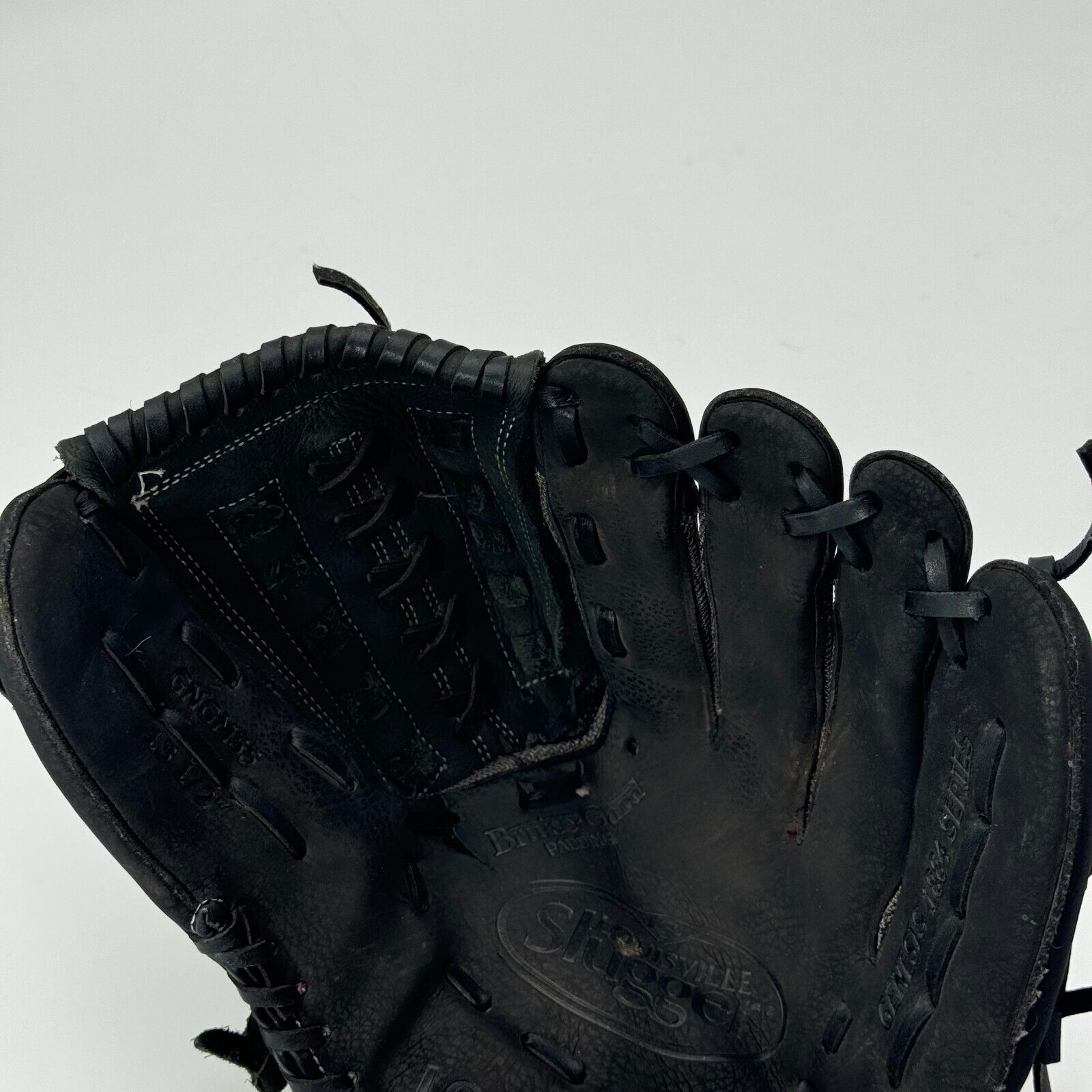 Louisville Slugger Genesis 1884 GNGM55 13.5” Baseball Softball Glove RIGHT