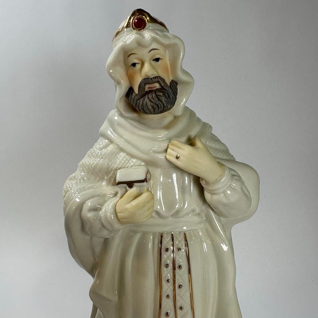 Vintage Porcelain 3 Kings Statues from Nativity Scene