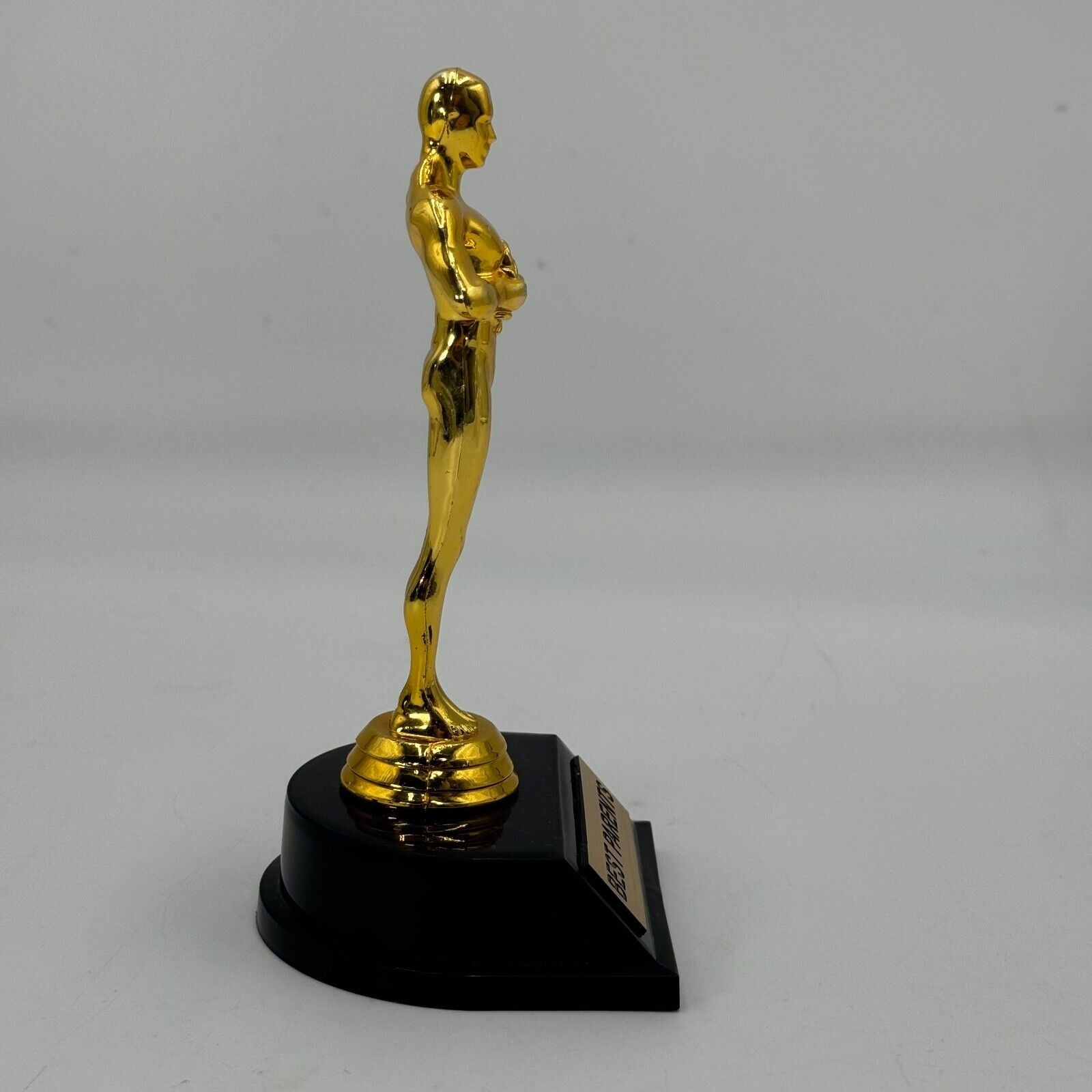 Crafted Stunning 7 in Worlds Best Parents Plastic With Gold Finish Statue Trophy