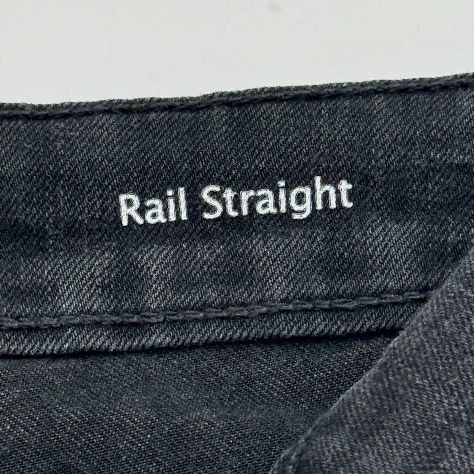 Gloria Vanderbilt Rail Straight Black Denim Jeans Womens Size 18