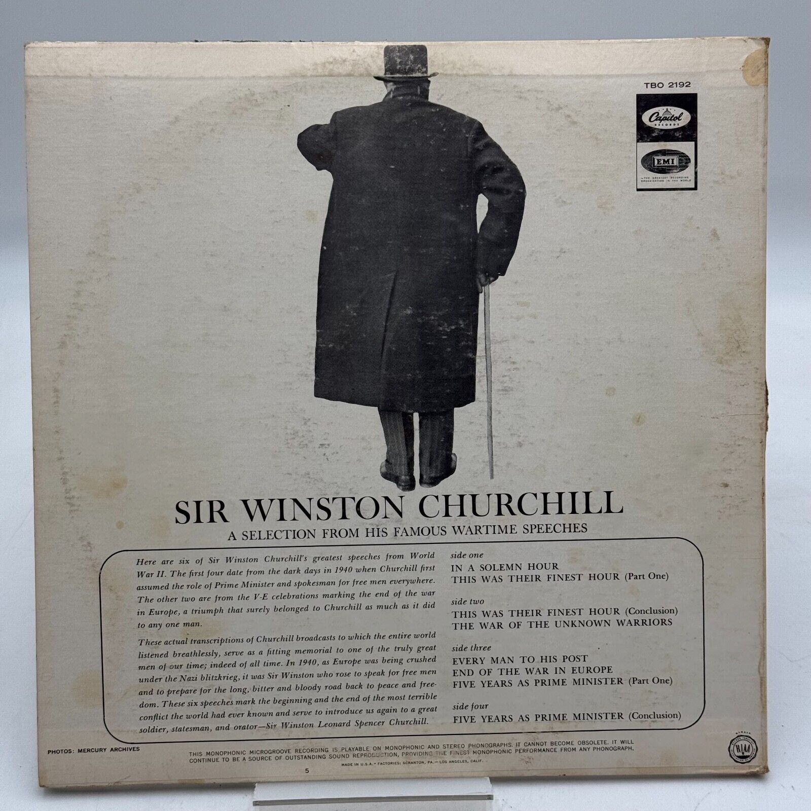 SIR WINSTON CHURCHILL FAMOUS WARTIME SPEECHES 2-record set Capitol Records