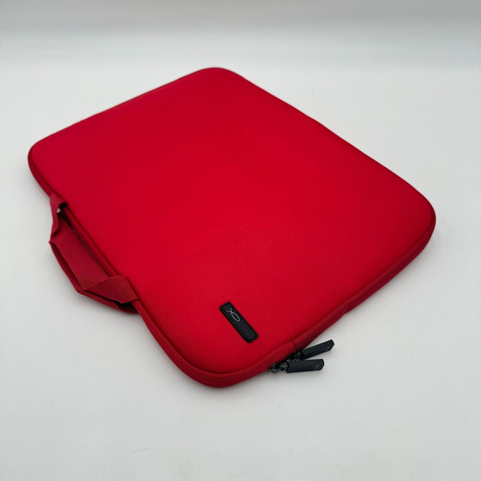 Neoprene Soft 15in Laptop Sleeve Zippered Protective Case Red Christian Fish New