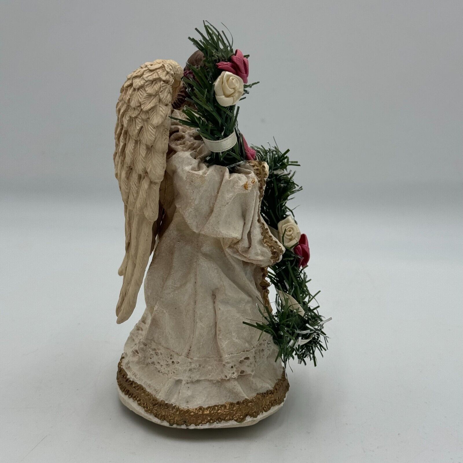 House of Lloyd  Intricate & Elegant Angel Musical Christmas Figurine WORKING