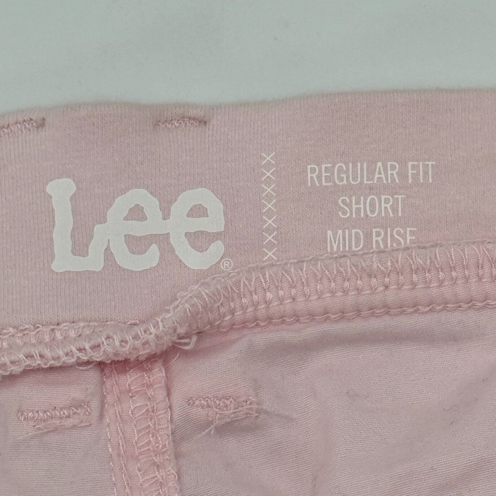 Lee Regular Fit Mid Rise Shorts Pink Ultra Comfort Style Junior Size 10 M NWT