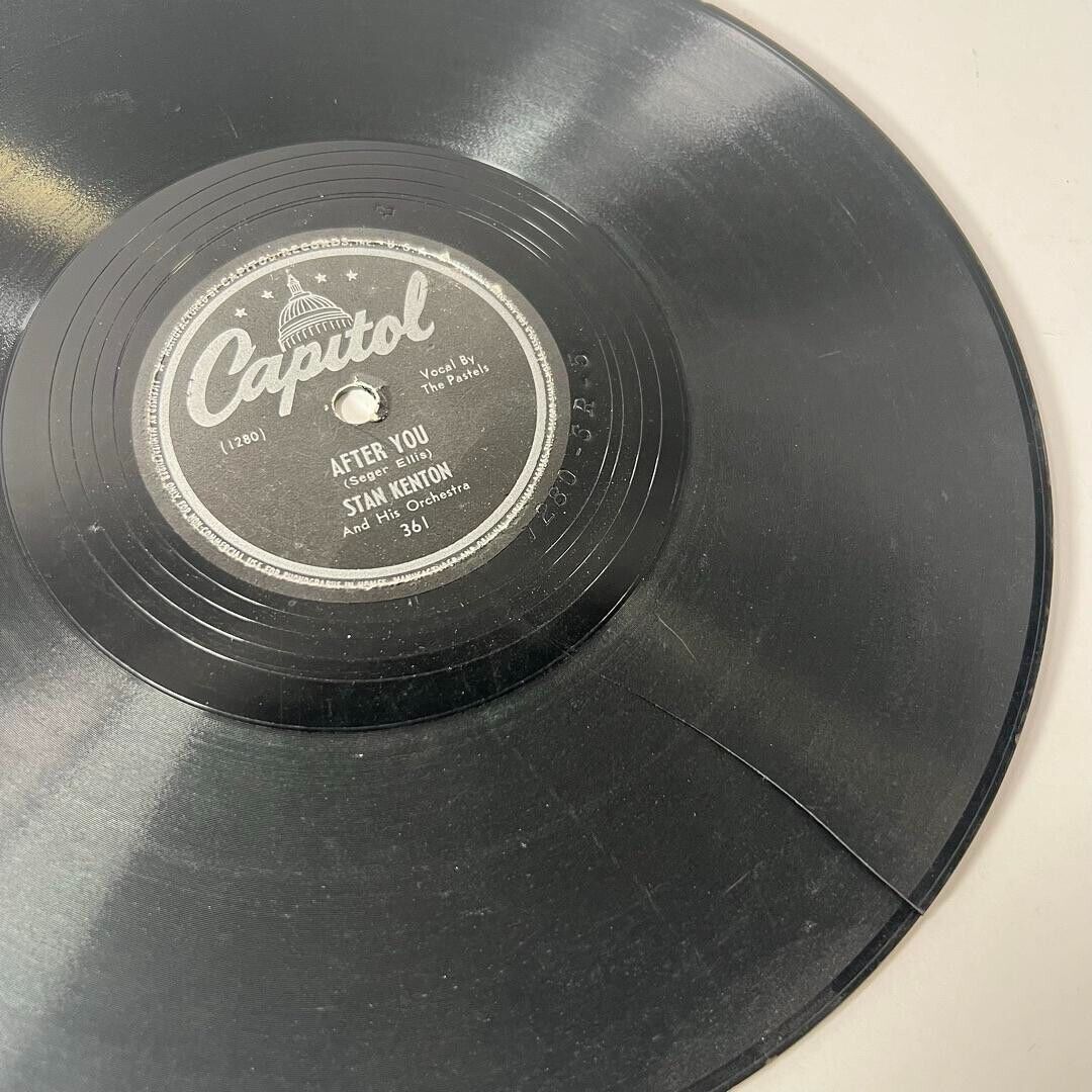 Record Album Green Leather Set of 6 Capital/Columbia 78rpm Vinyls - Some Cracks