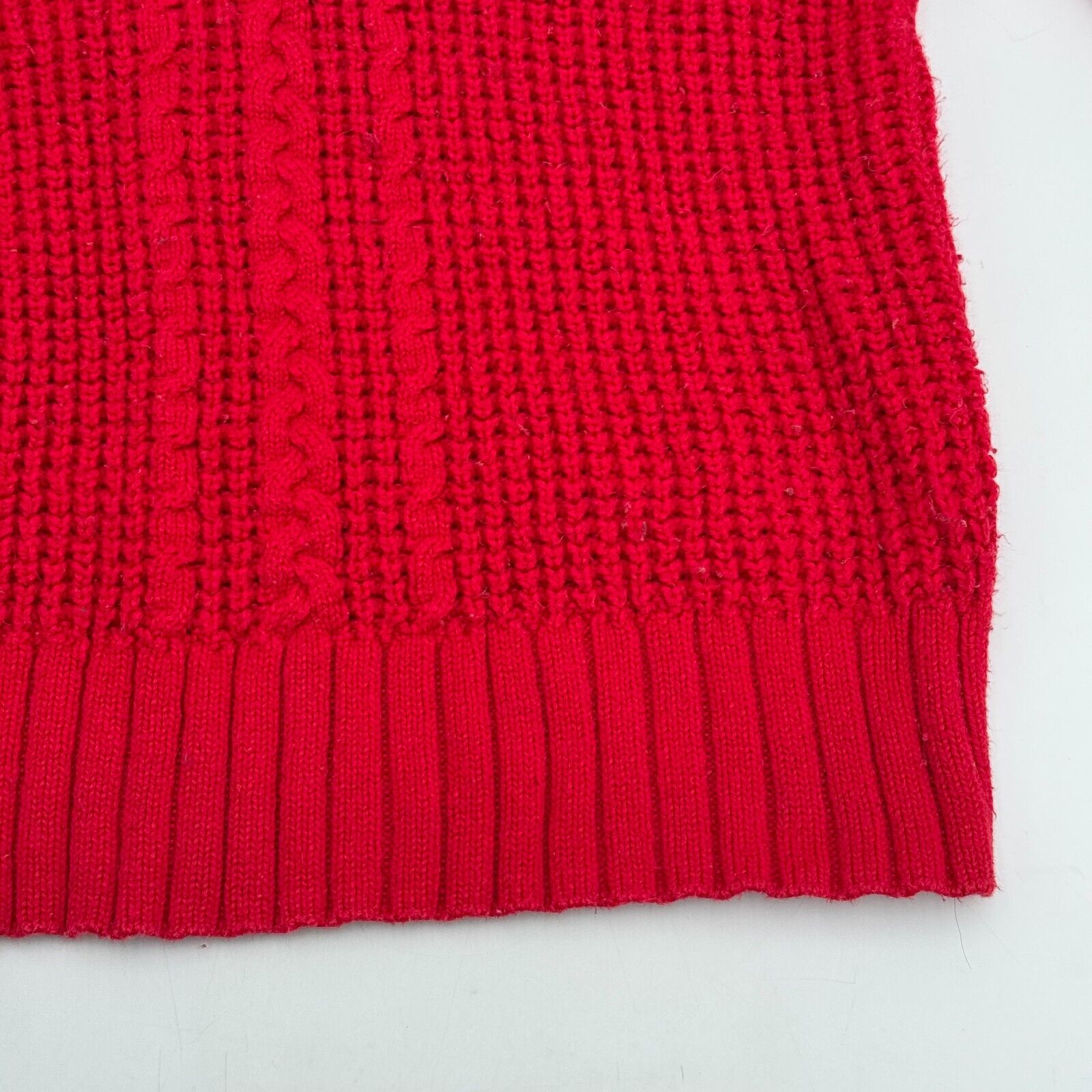 DKNY Sweater Red Pullover V-neck Ribbed Edges Cord Knitted Women’s Size Large US